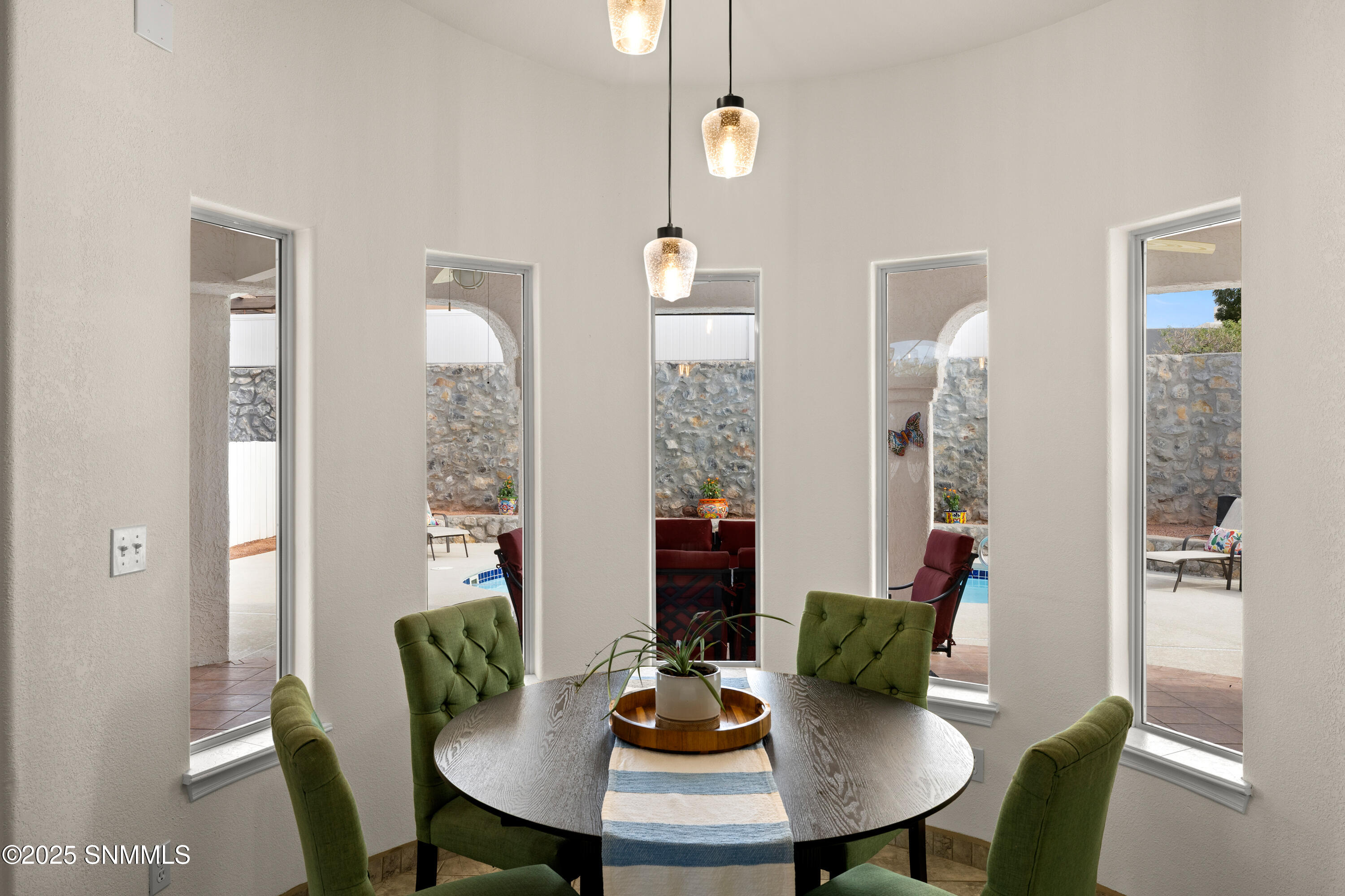 3548-Mission-MLS-Camera-Guy-13