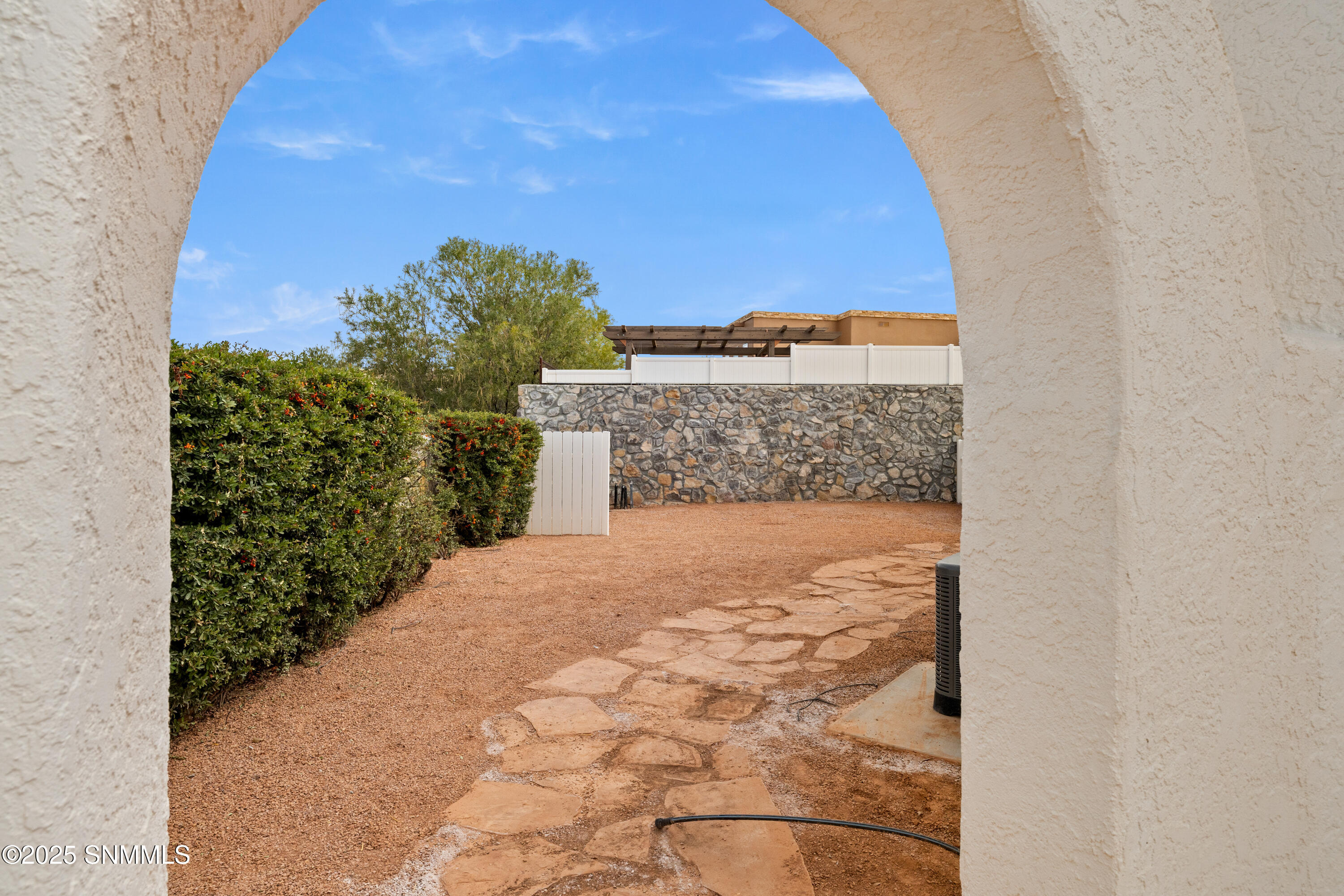 3548-Mission-MLS-Camera-Guy-38