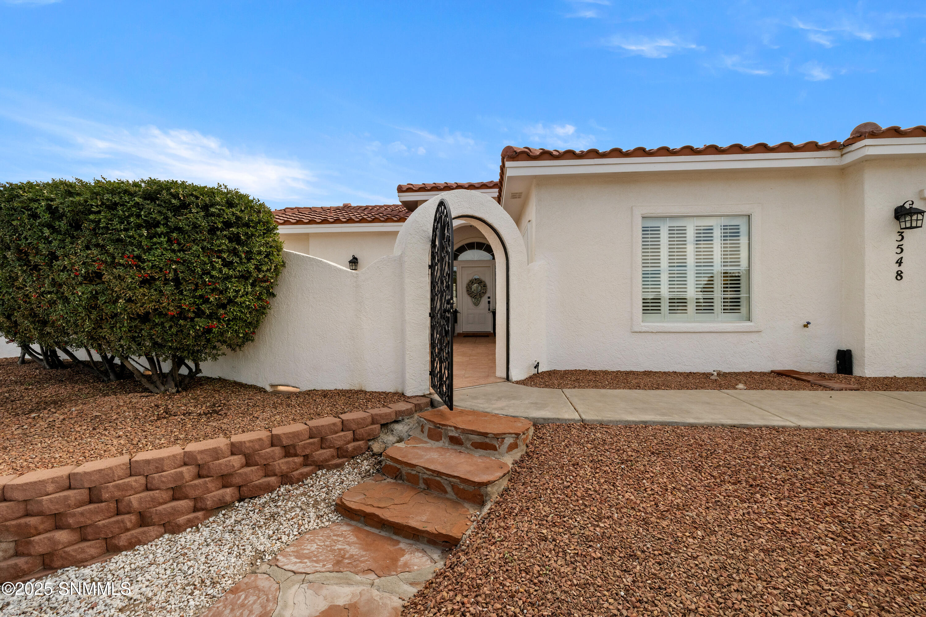 3548-Mission-MLS-Camera-Guy-4