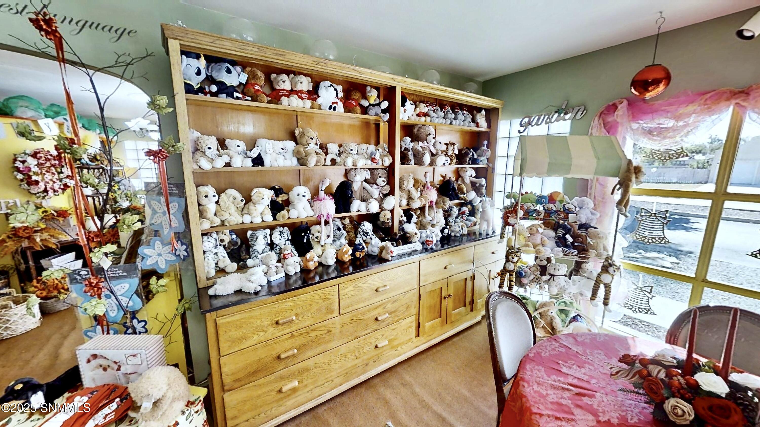 405-W-Alameda-St-11102025_072331