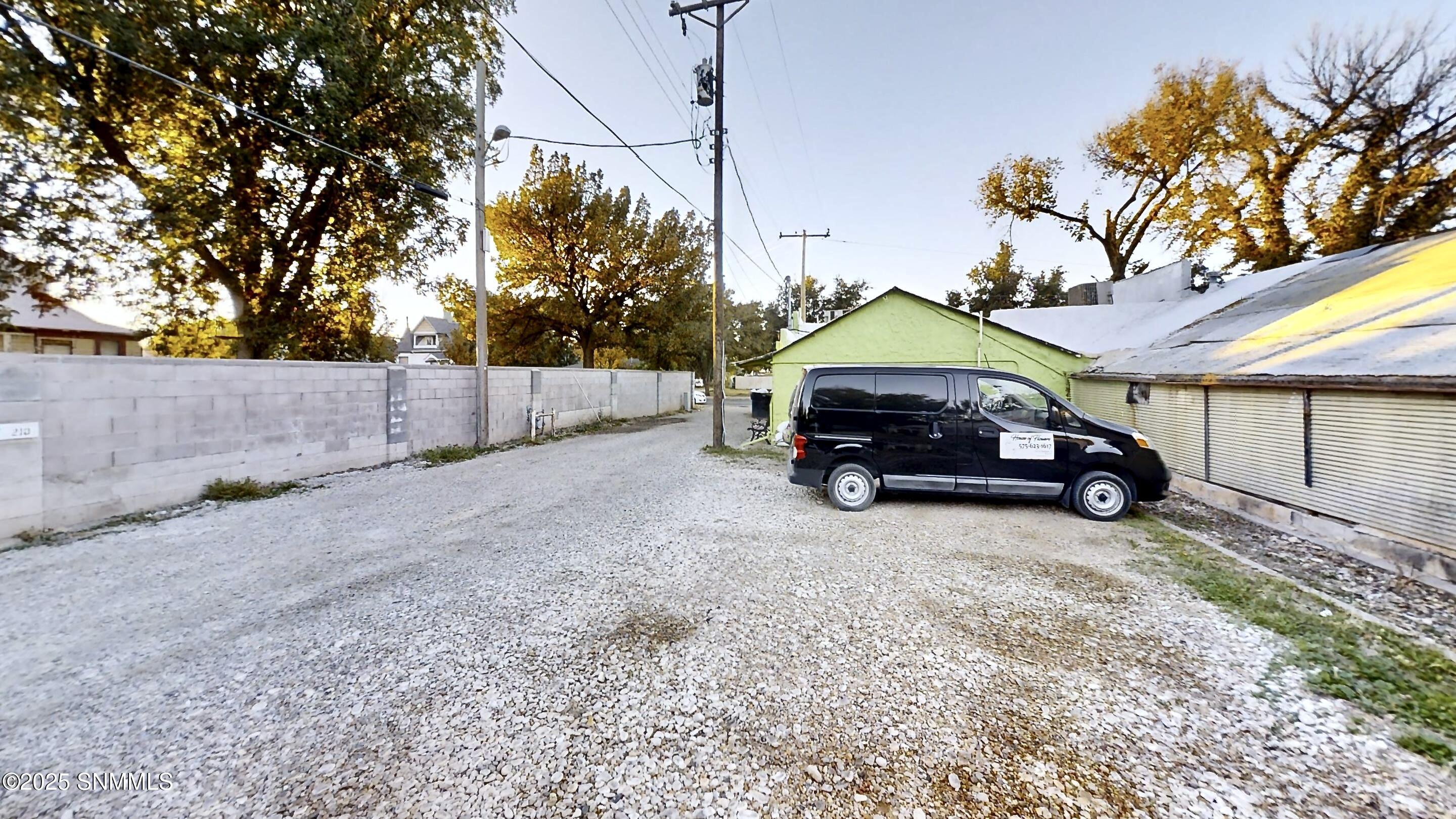 405-W-Alameda-St-Photo-5