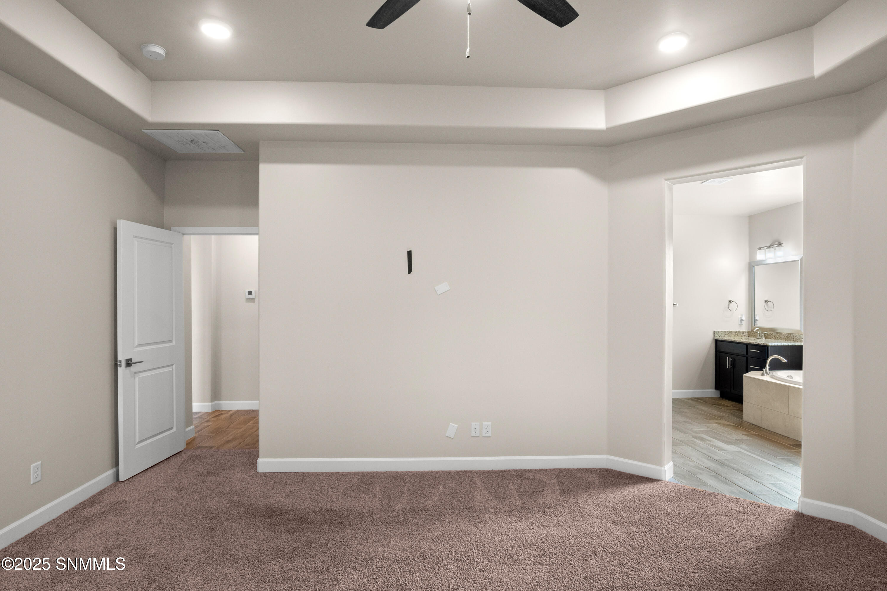 380-Leghorn-MLS-Camera-Guy-25