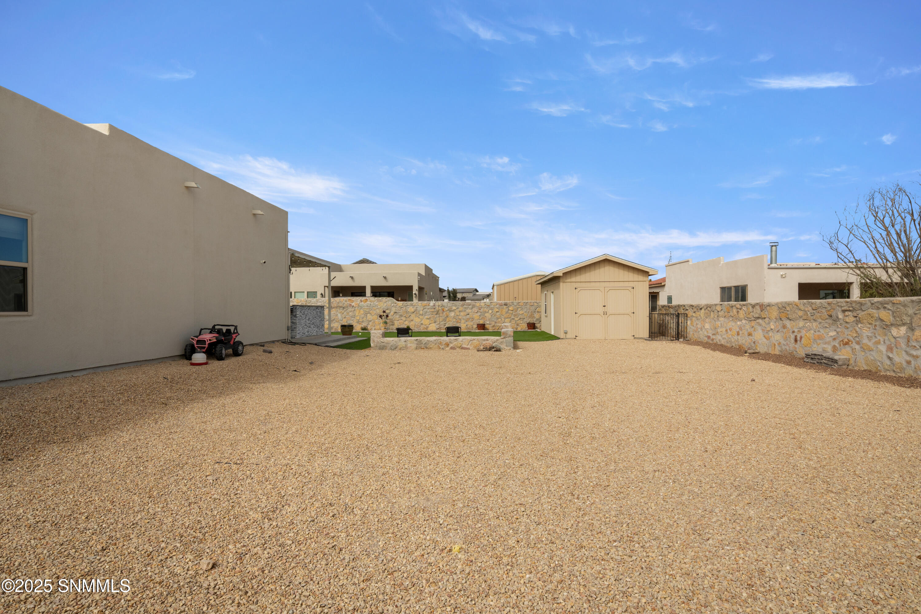 380-Leghorn-MLS-Camera-Guy-62