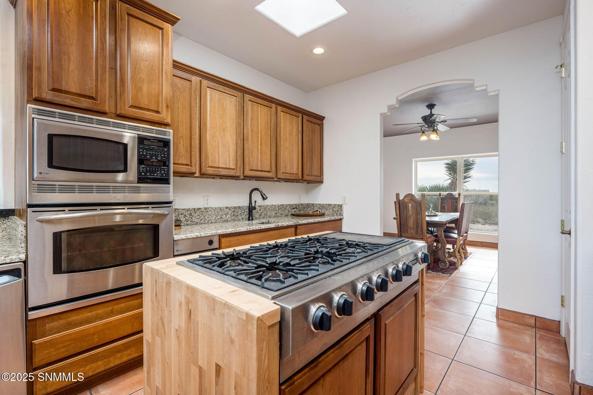 18-web-or-mls-Snappin Homes (SilkOak8801