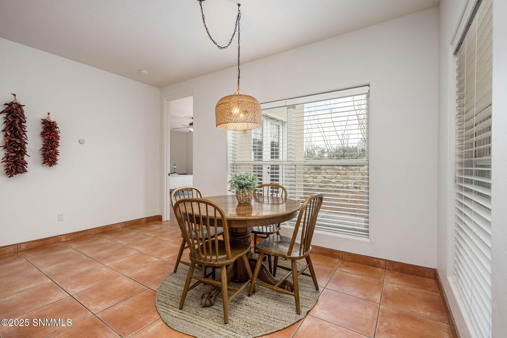 23-web-or-mls-Snappin Homes (SilkOak8801