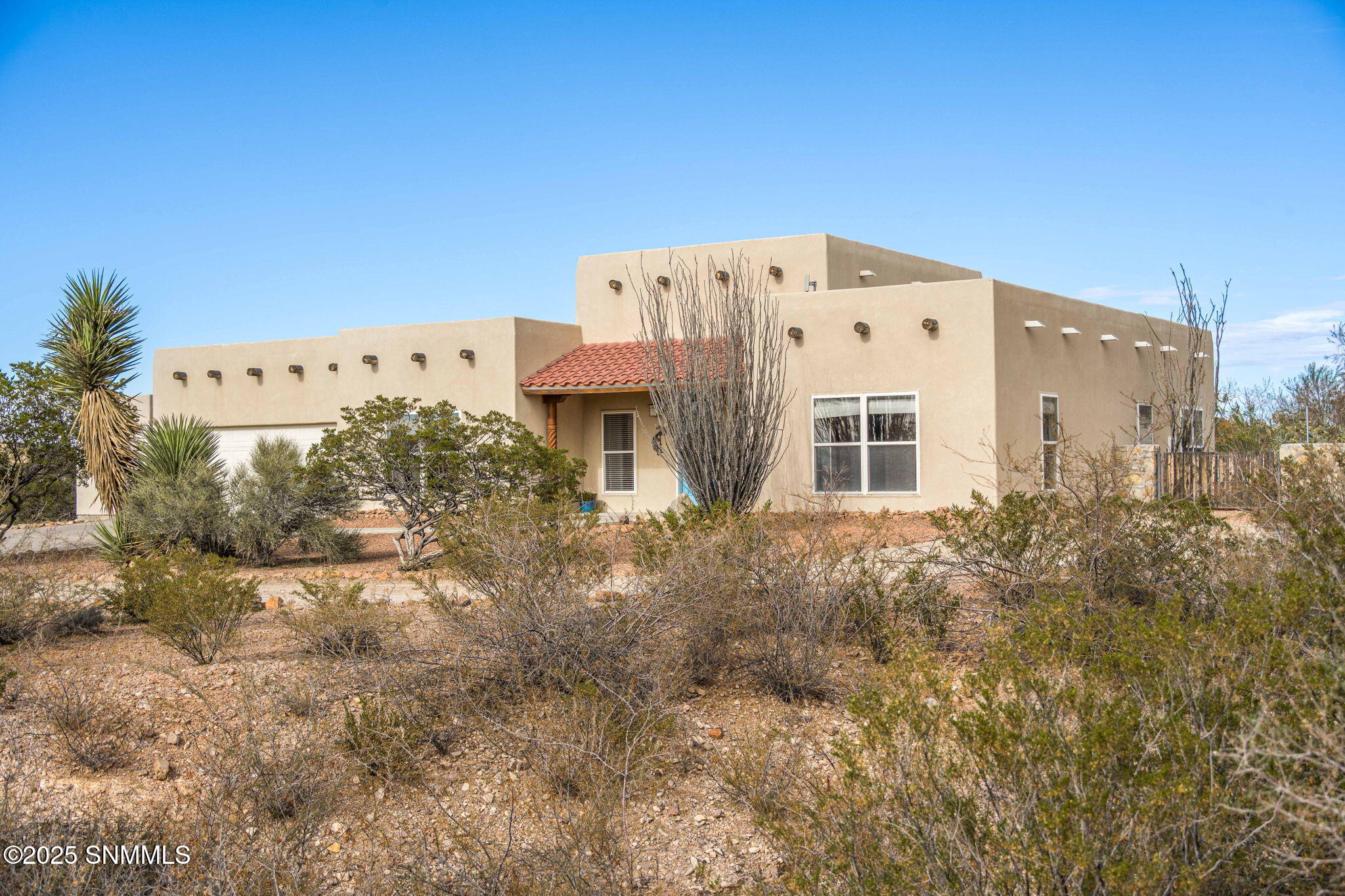 1-web-or-mls-Snappin Homes (SilkOak8801)