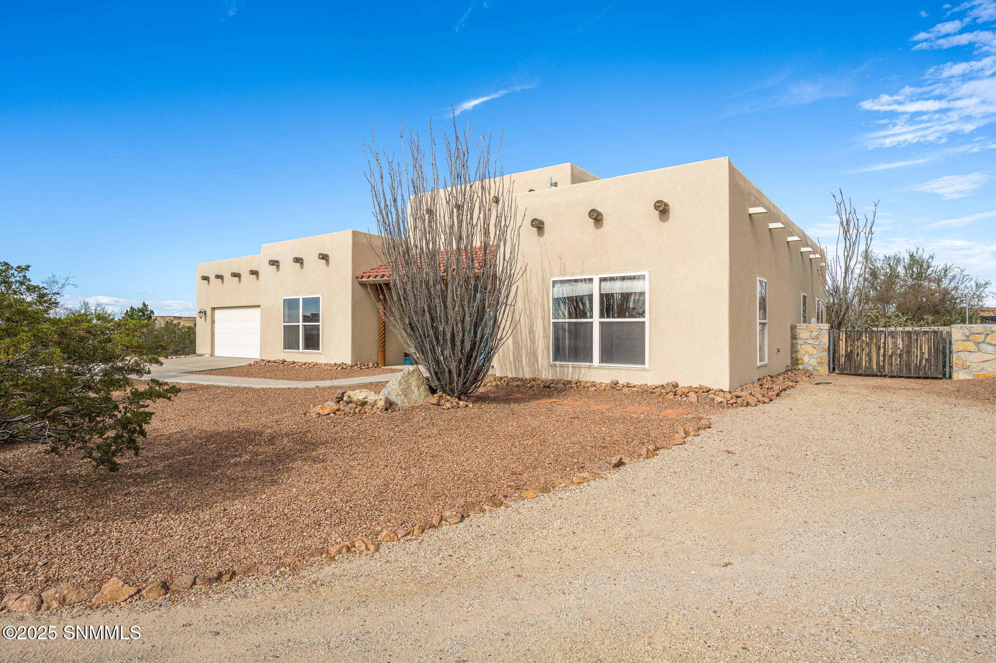 3-web-or-mls-Snappin Homes (SilkOak8801)