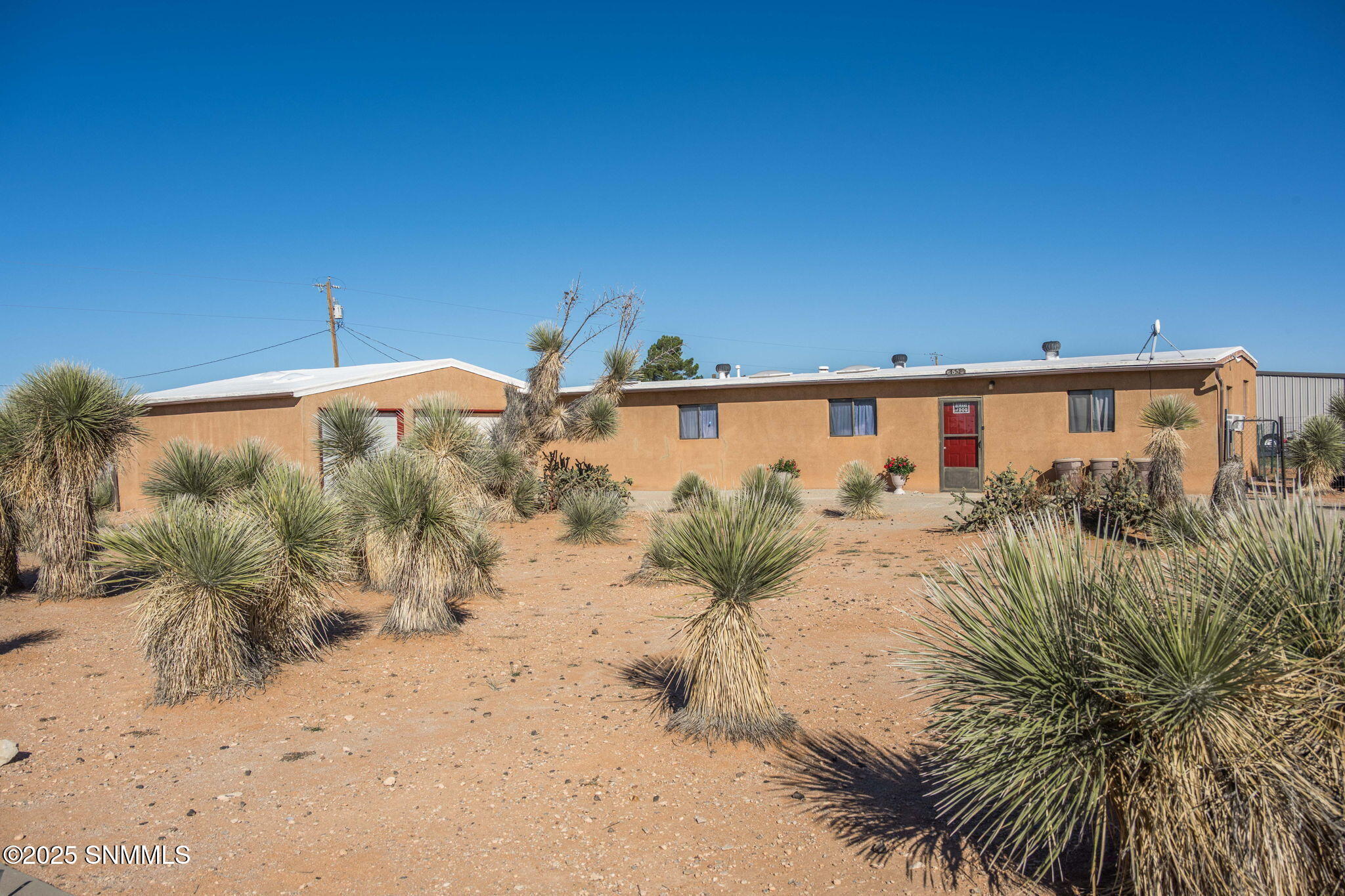 3-web-or-mls-Snappin Homes (Jefferson655