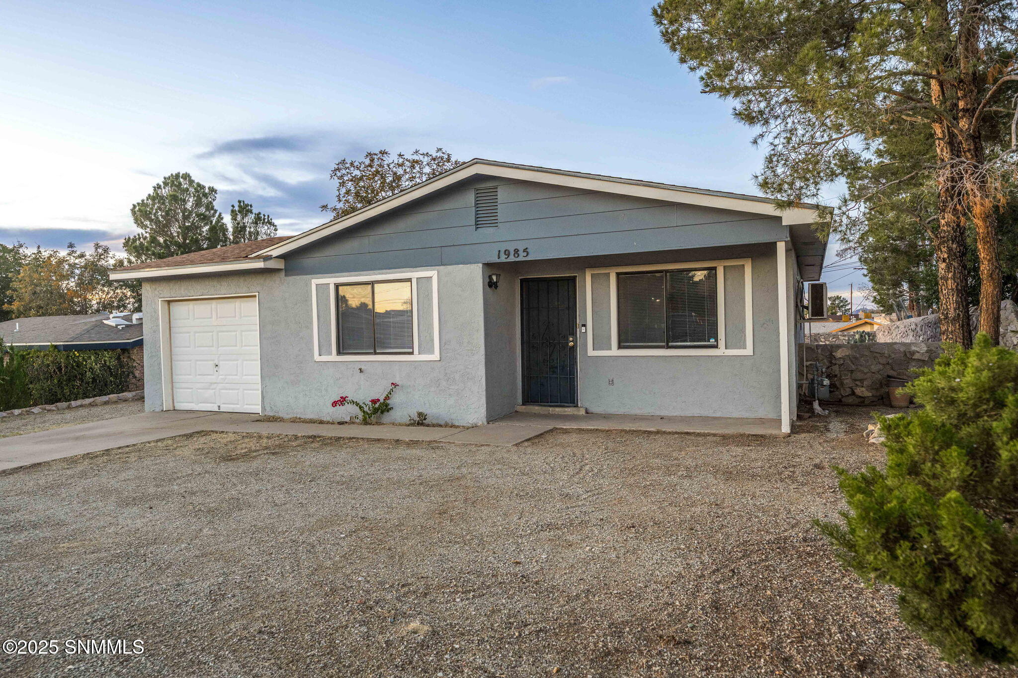 3-web-or-mls-Snappin Homes (Stanton1985)