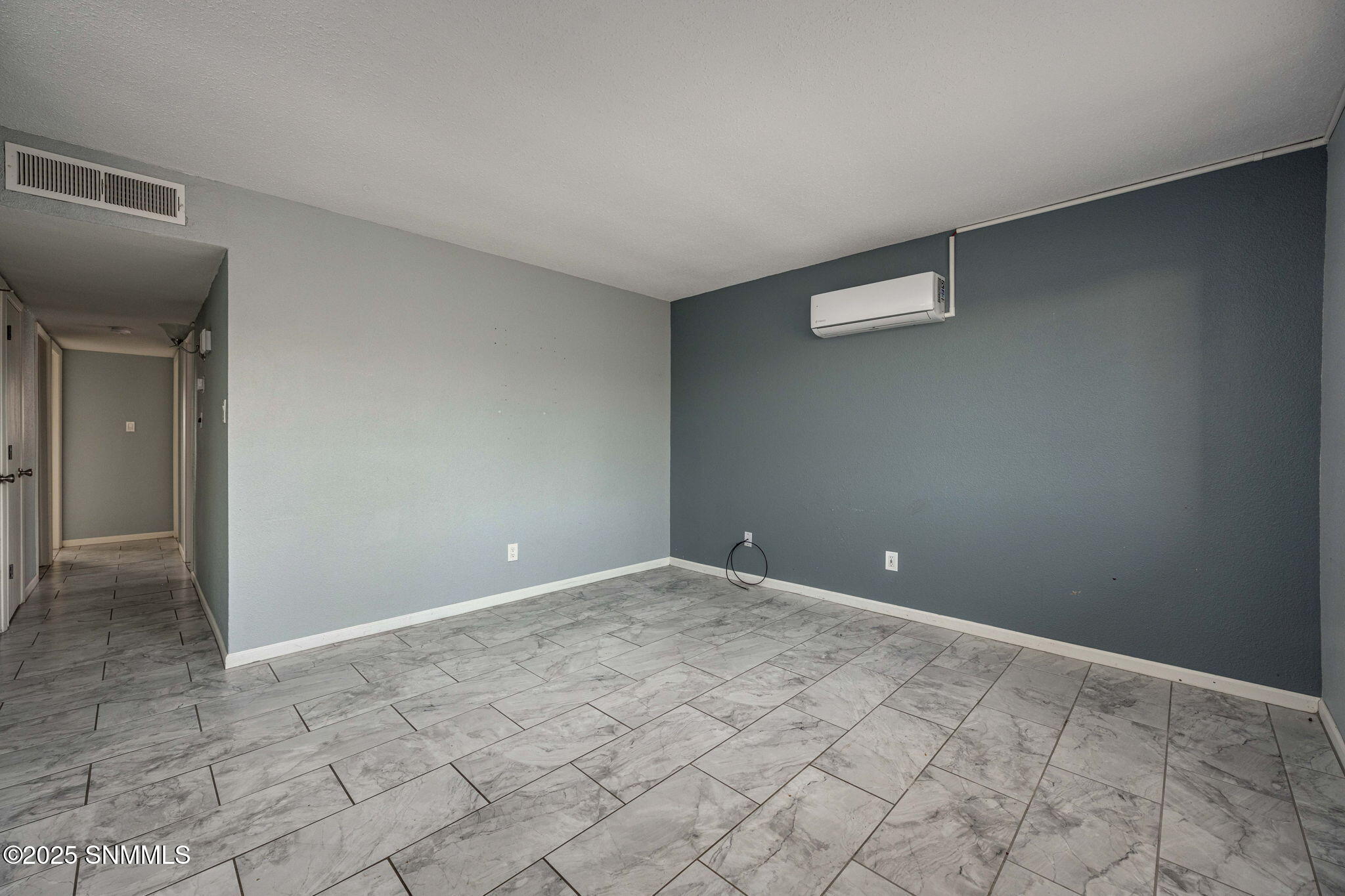 5-web-or-mls-Snappin Homes (Stanton1985)