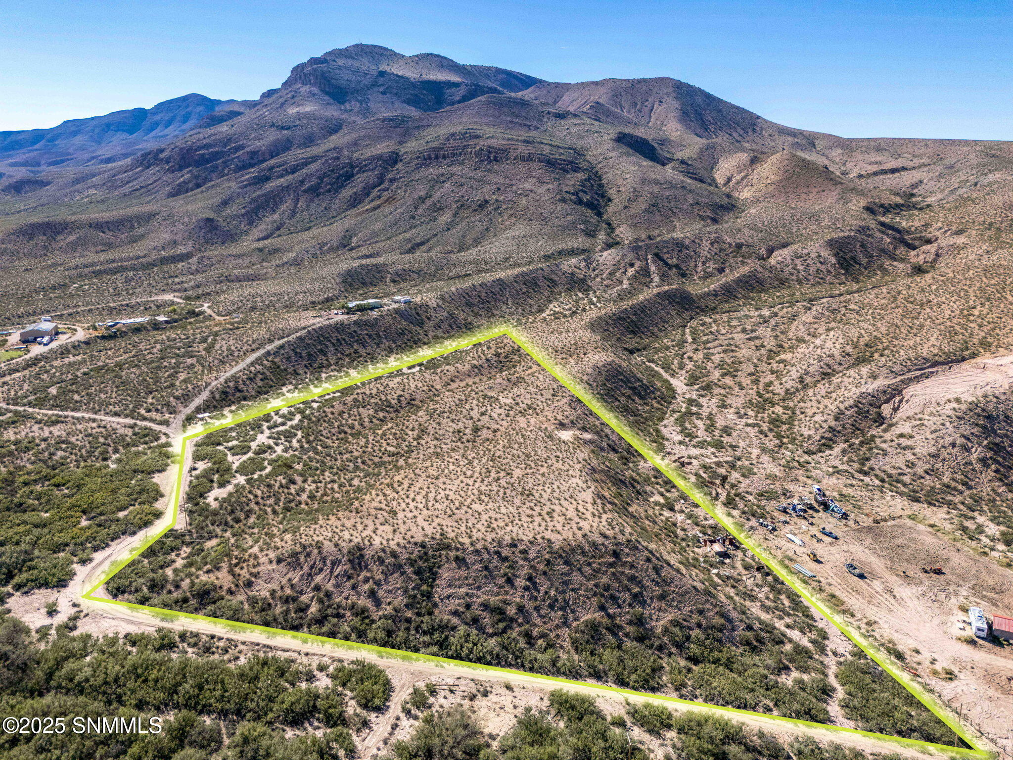 1-web-or-mls-Snappin Homes (RockyAcresR0