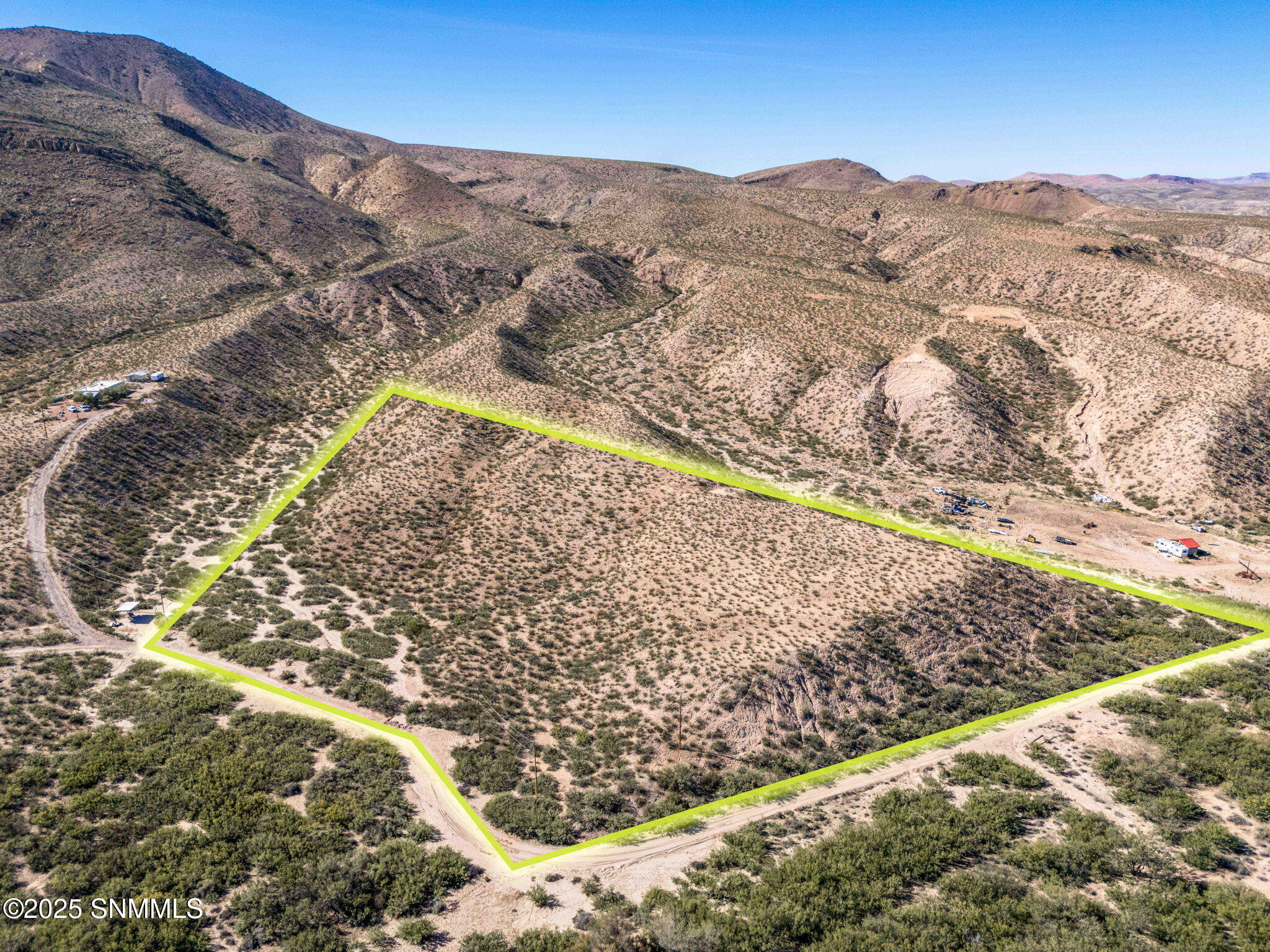 4-web-or-mls-Snappin Homes (RockyAcresR0