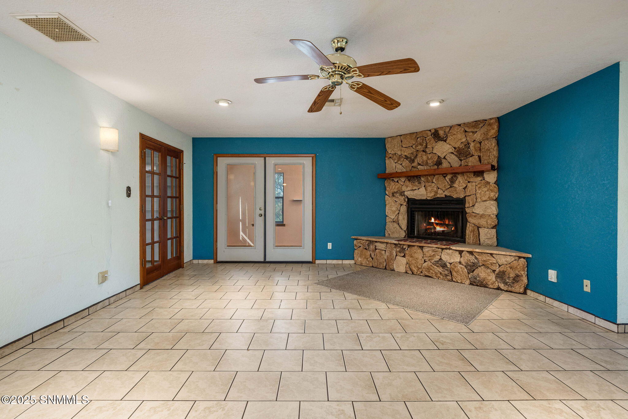 11-web-or-mls-Snappin Homes (FelizReal54