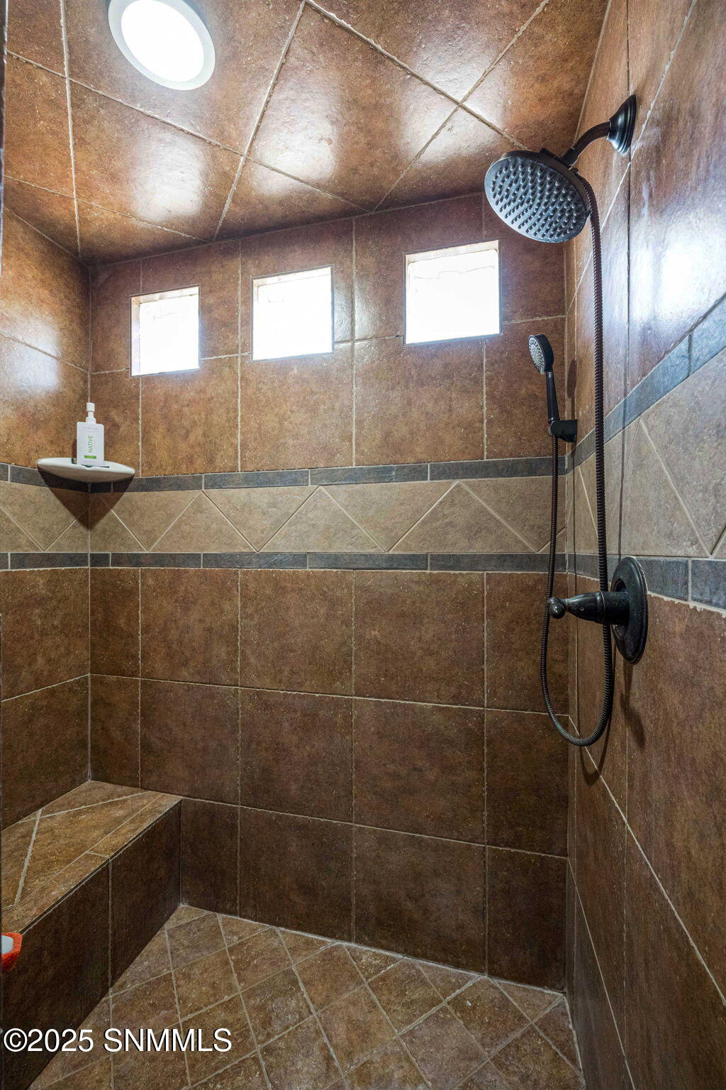 29-web-or-mls-Snappin Homes (CrippleCree