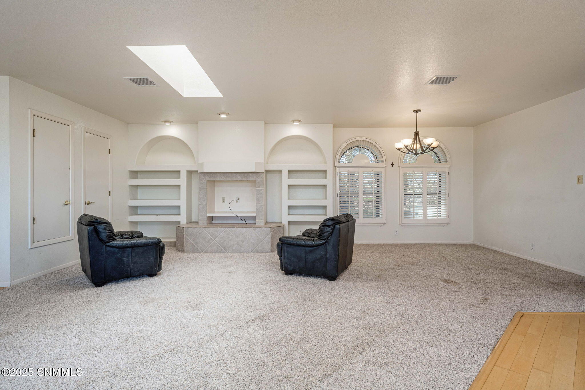 10-web-or-mls-Snappin Homes (Hwy28_6535)