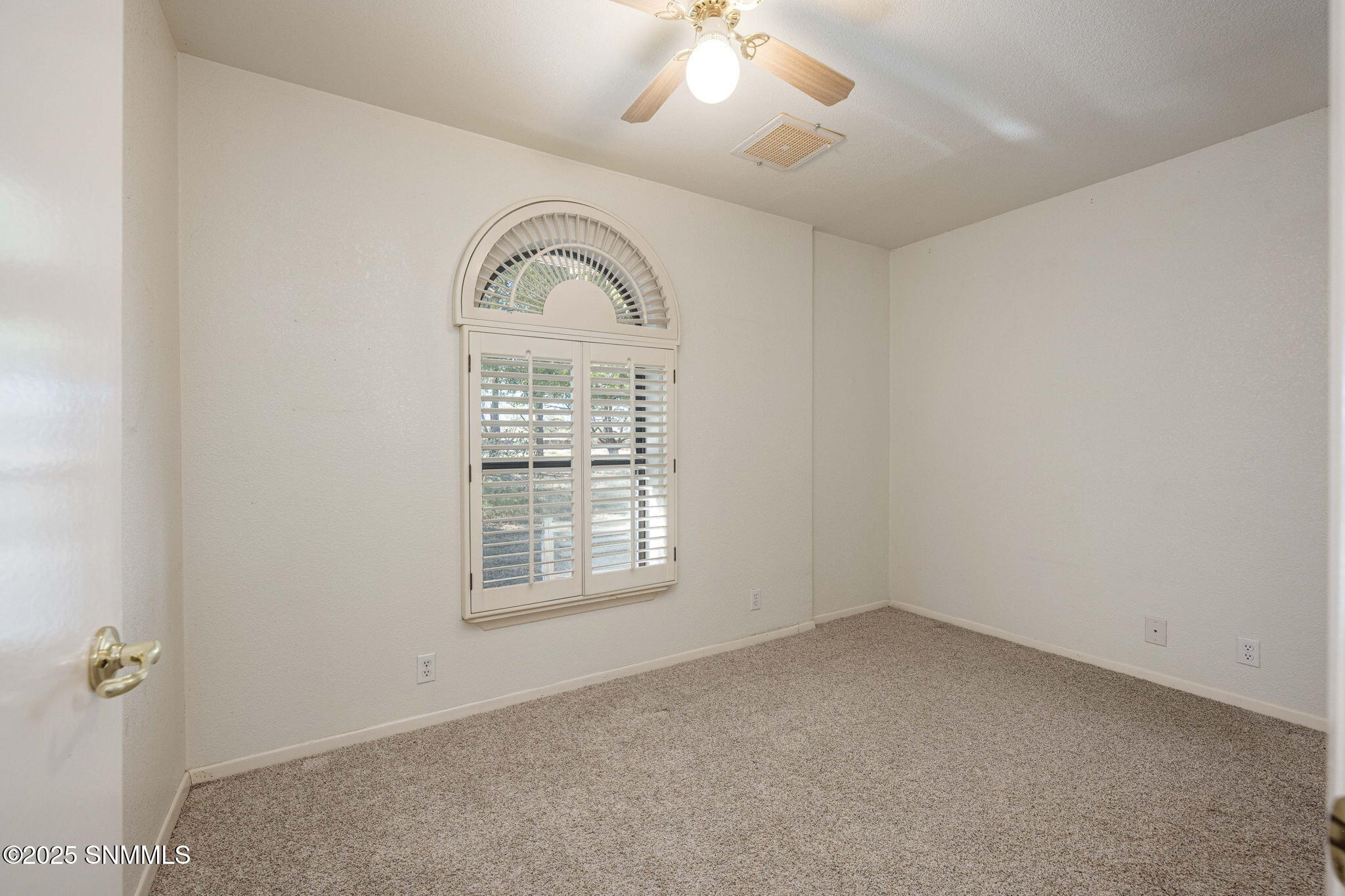 30-web-or-mls-Snappin Homes (Hwy28_6535)