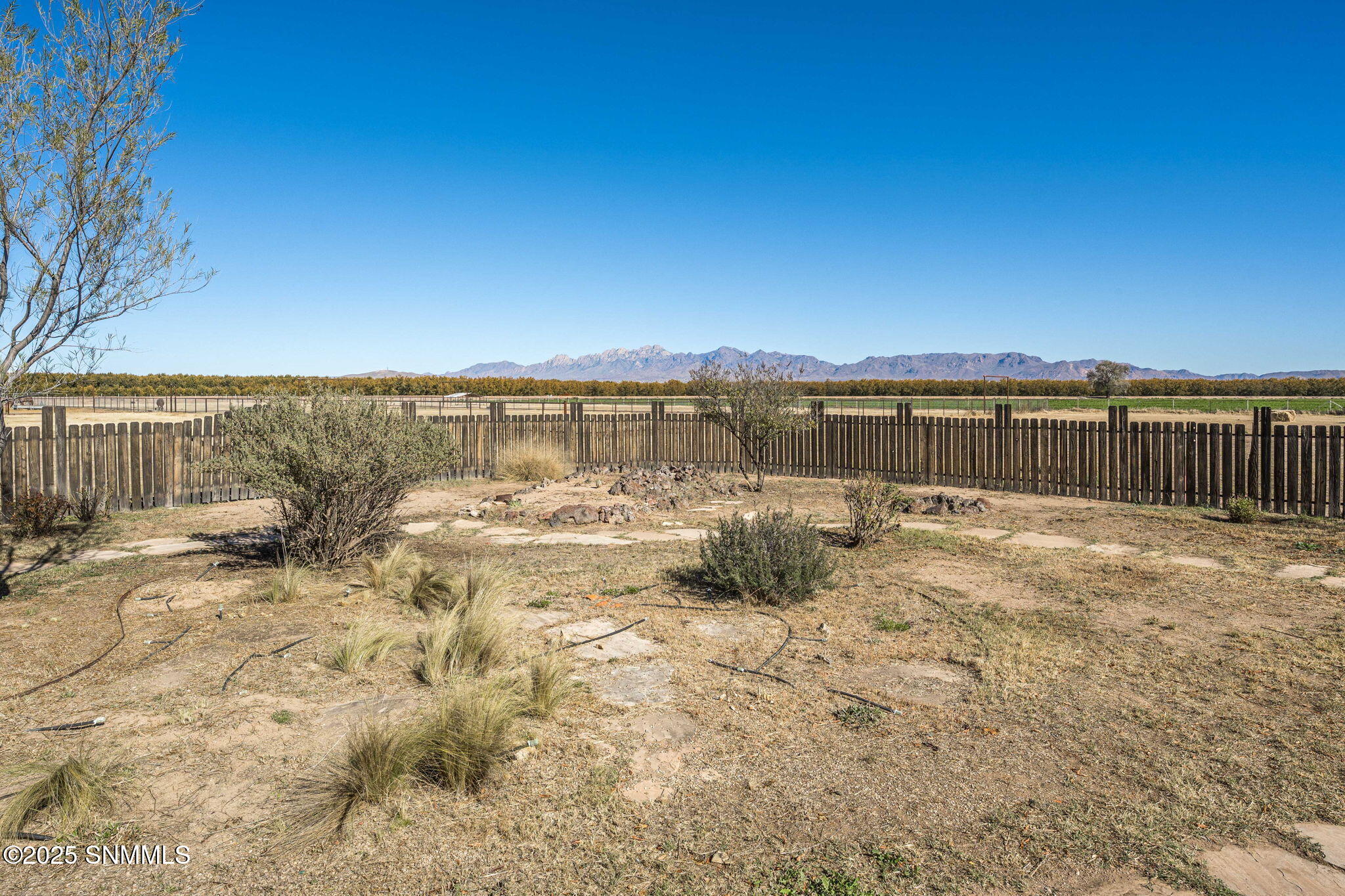 43-web-or-mls-Snappin Homes (Hwy28_6535)