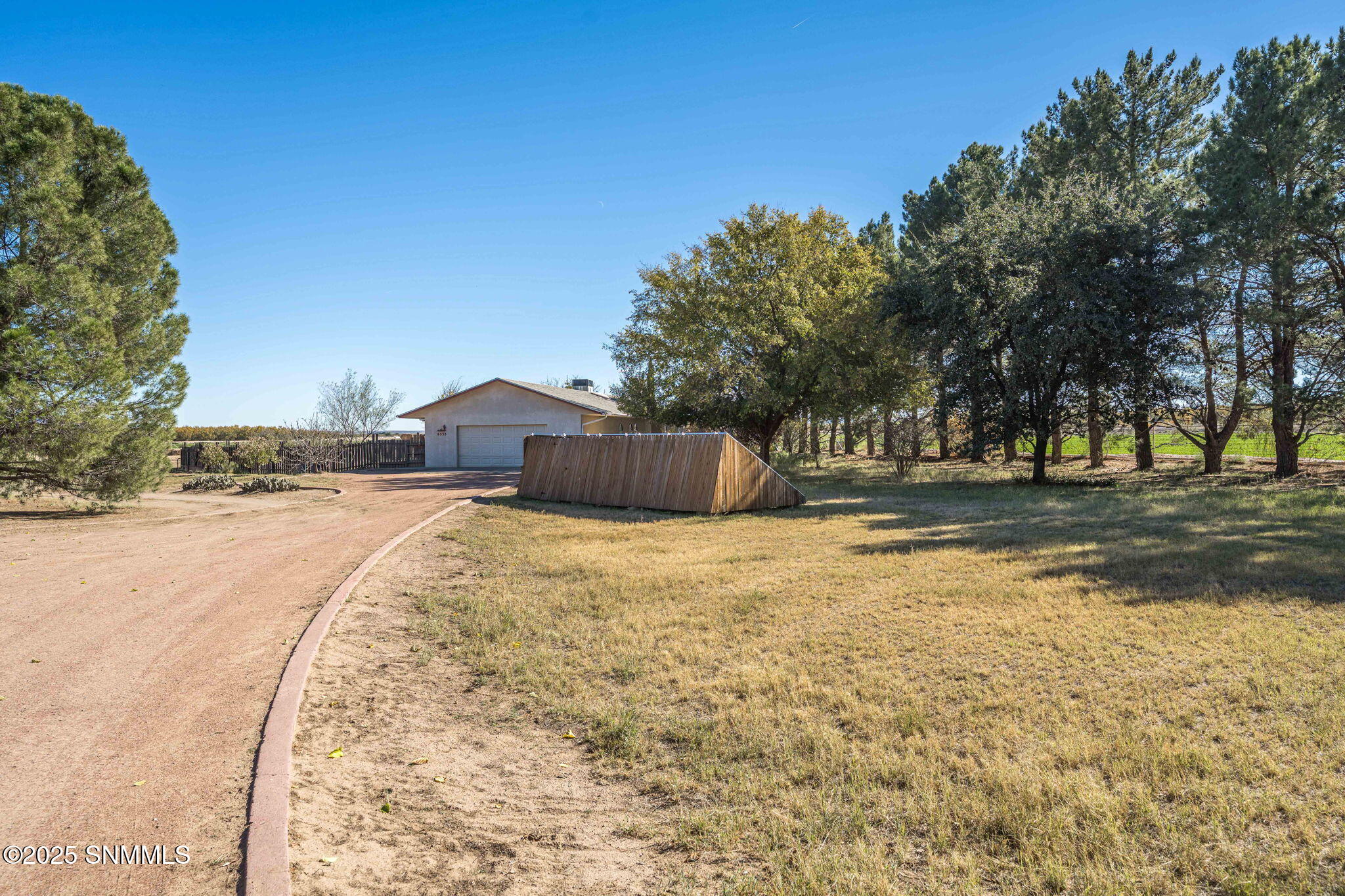 53-web-or-mls-Snappin Homes (Hwy28_6535)