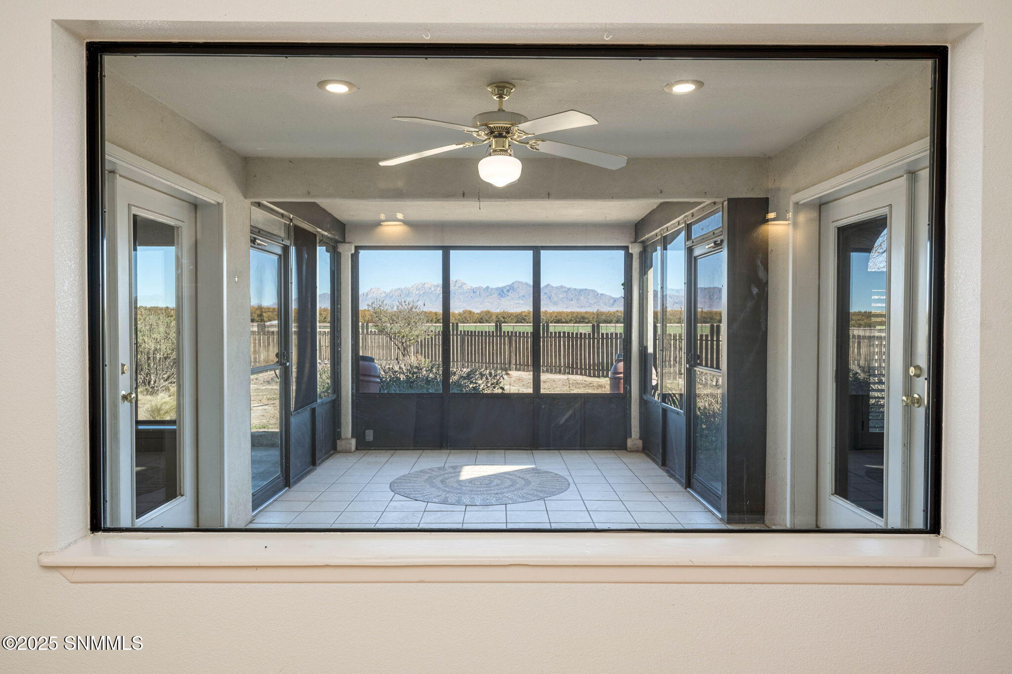 7-web-or-mls-Snappin Homes (Hwy28_6535)-