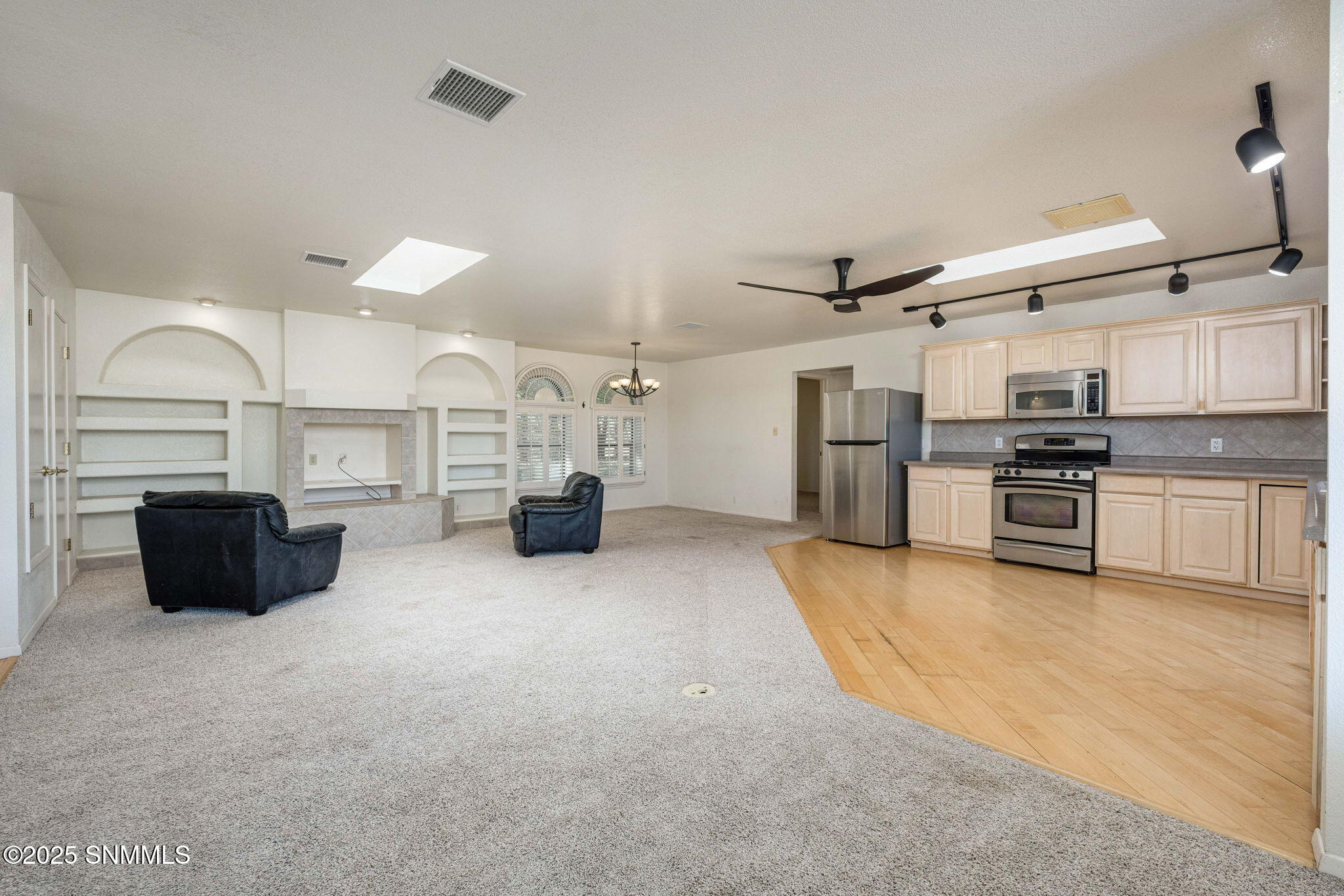 9-web-or-mls-Snappin Homes (Hwy28_6535)-