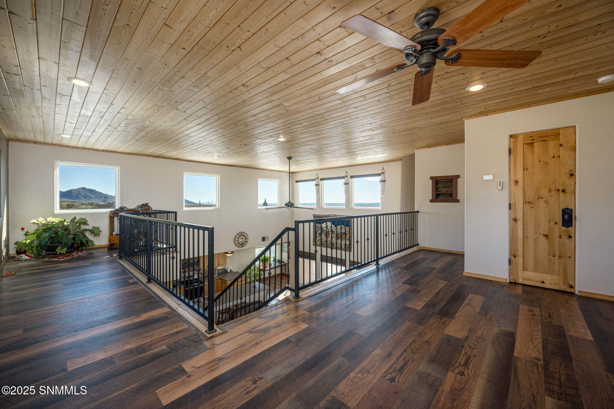 Upstairs Family Room