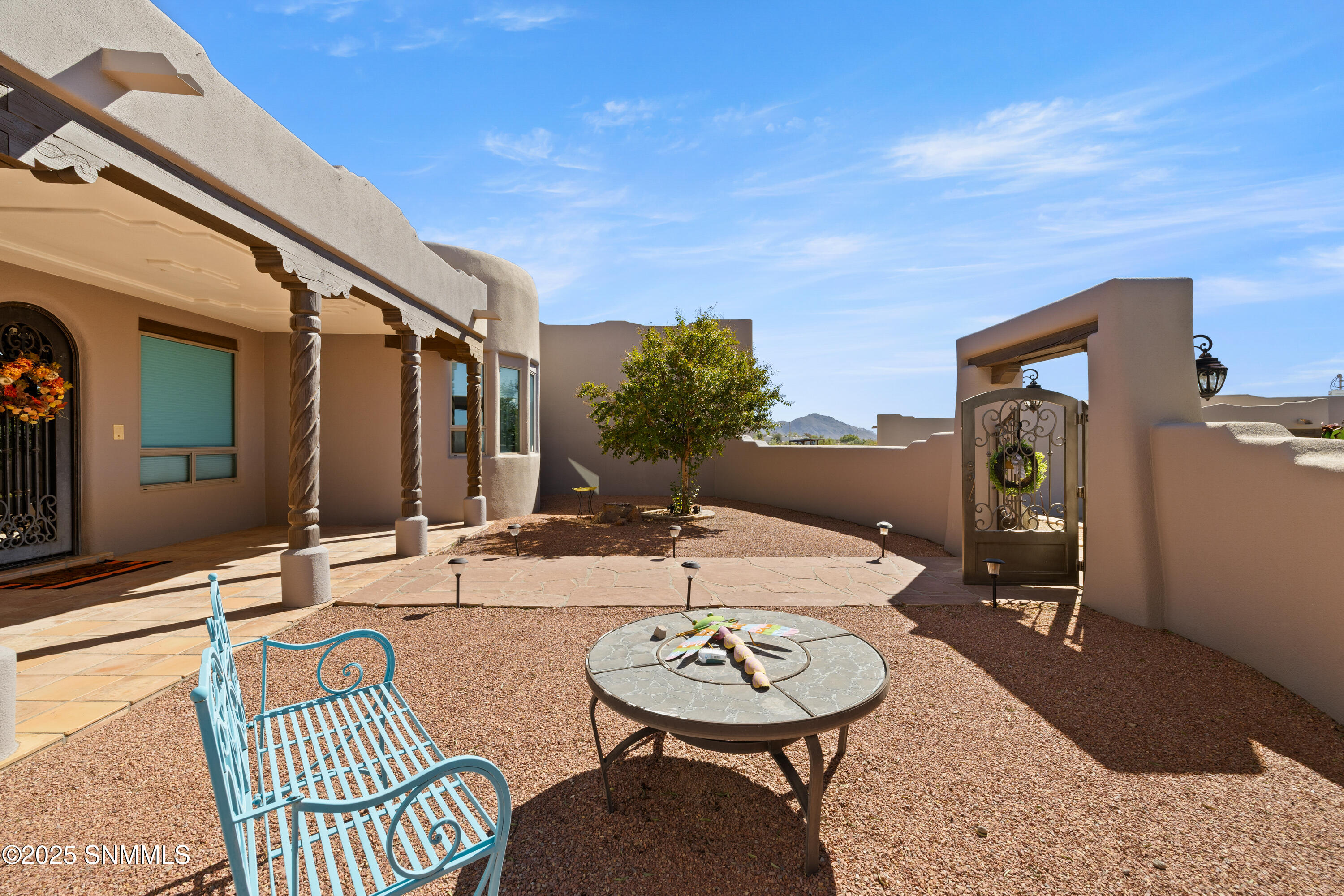 5041-Silver-King-MLS-Camera-Guy-11