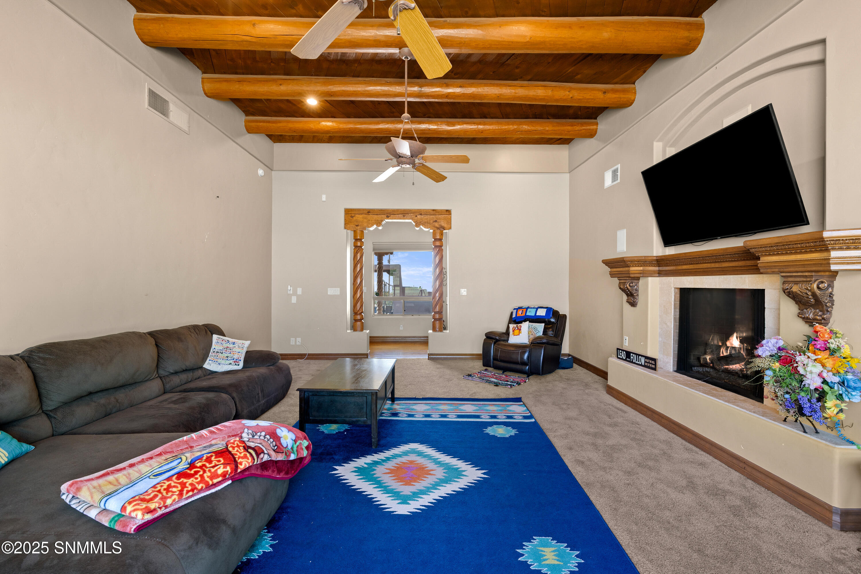 5041-Silver-King-MLS-Camera-Guy-19