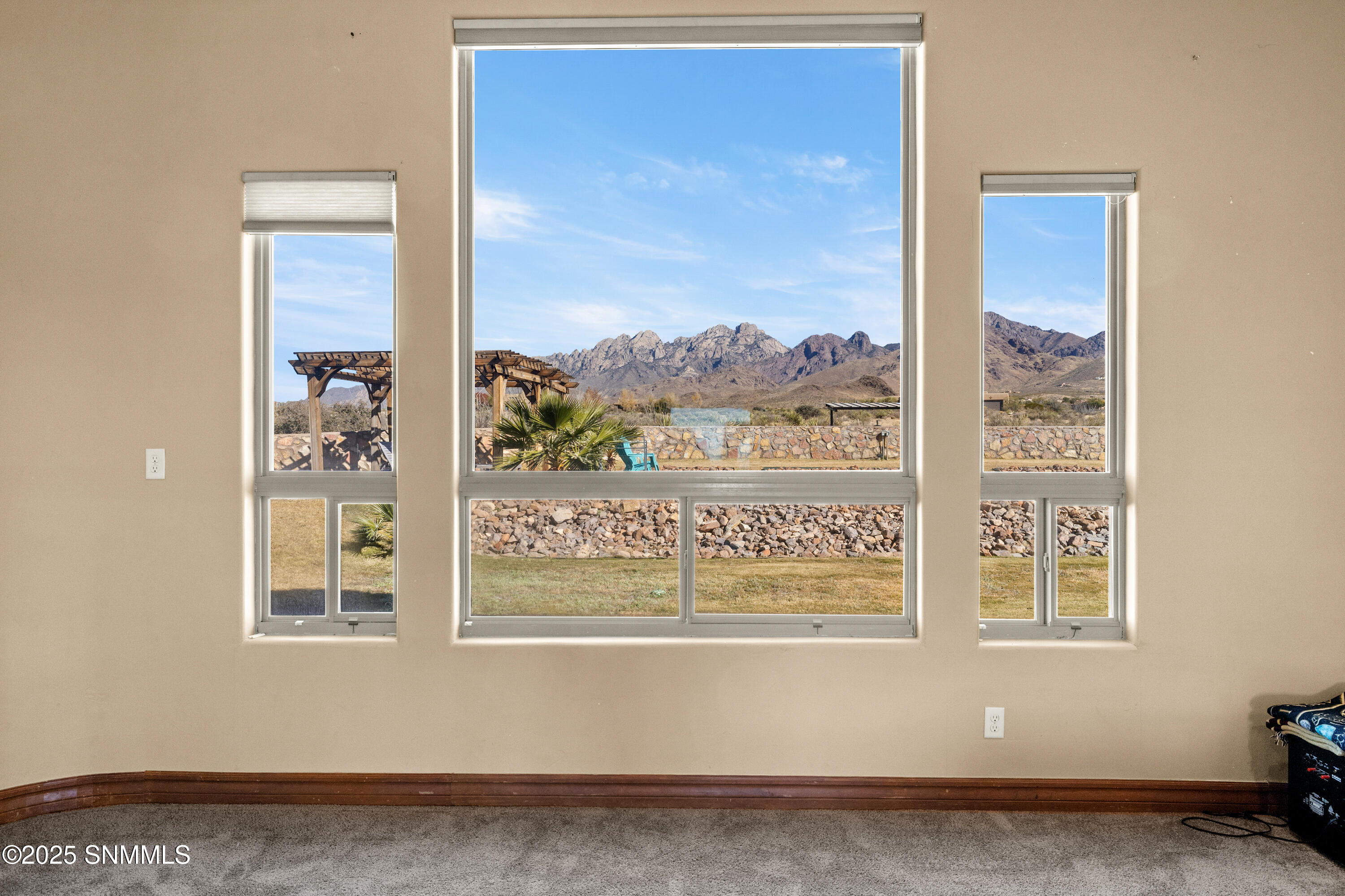 5041-Silver-King-MLS-Camera-Guy-17