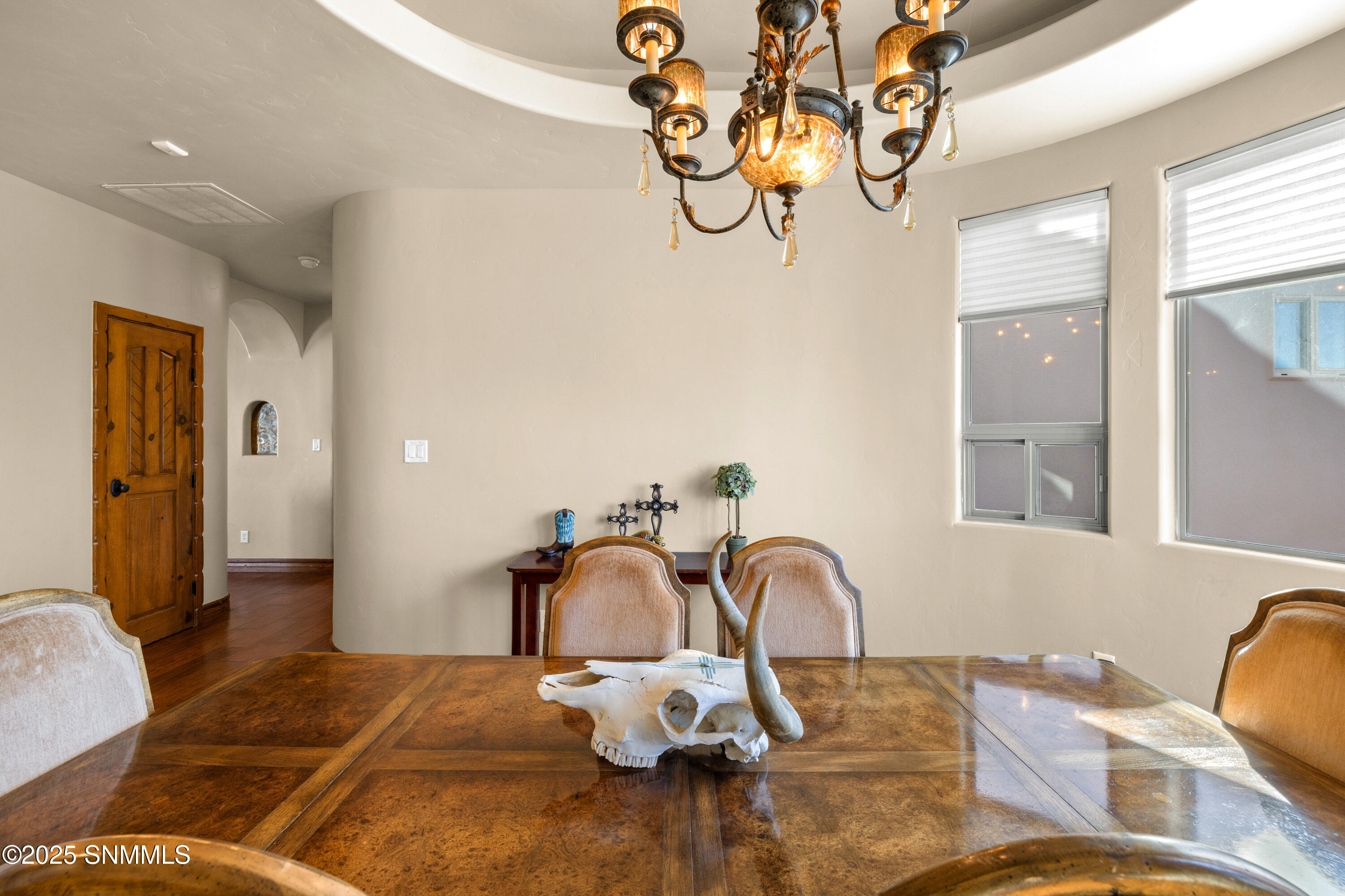 5041-Silver-King-MLS-Camera-Guy-30