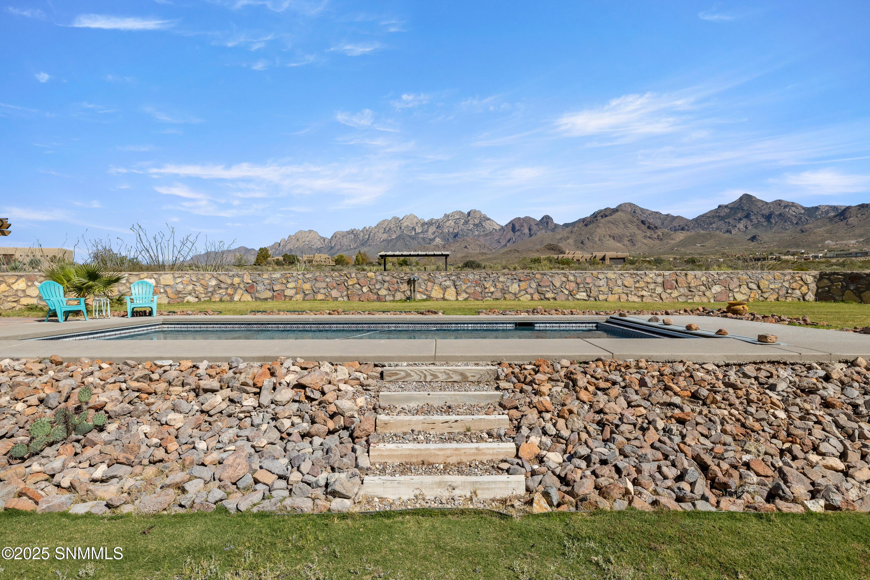 5041-Silver-King-MLS-Camera-Guy-83