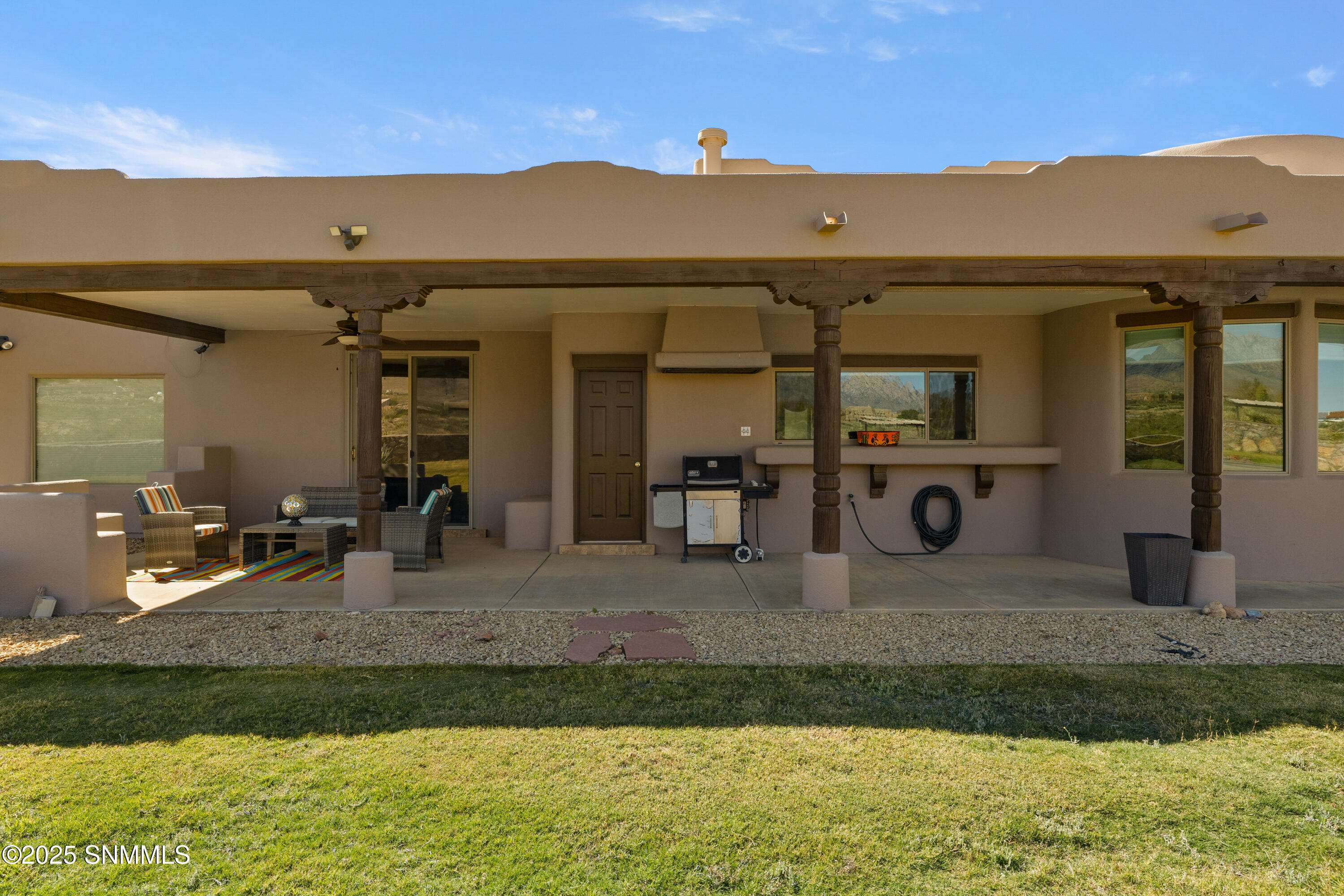 5041-Silver-King-MLS-Camera-Guy-81