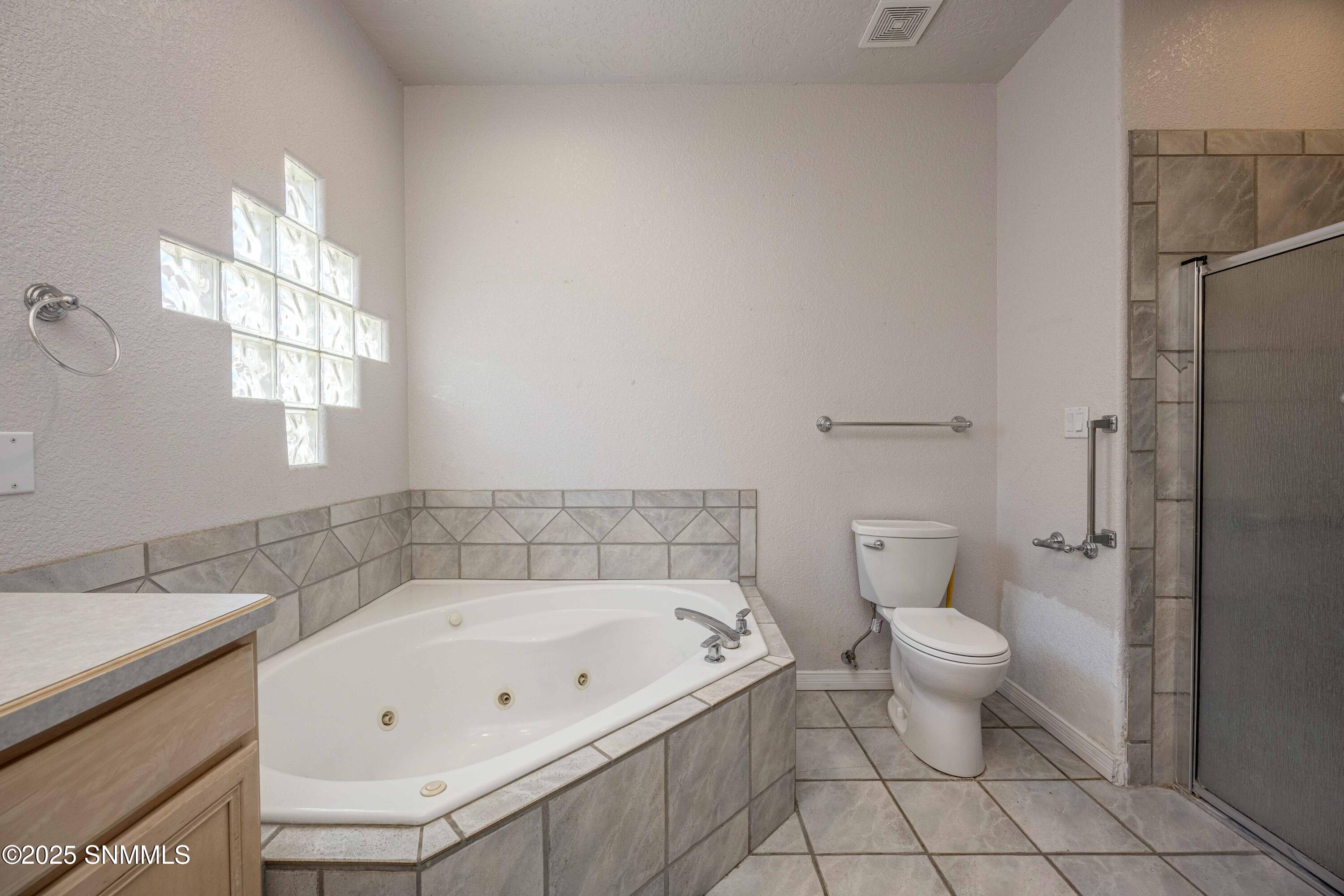 Snappin Homes (RockCanyon4642)-22