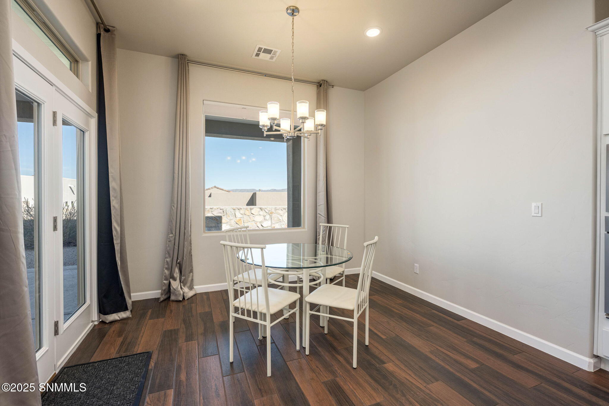 22-web-or-mls-Snappin Homes (BalticGreen