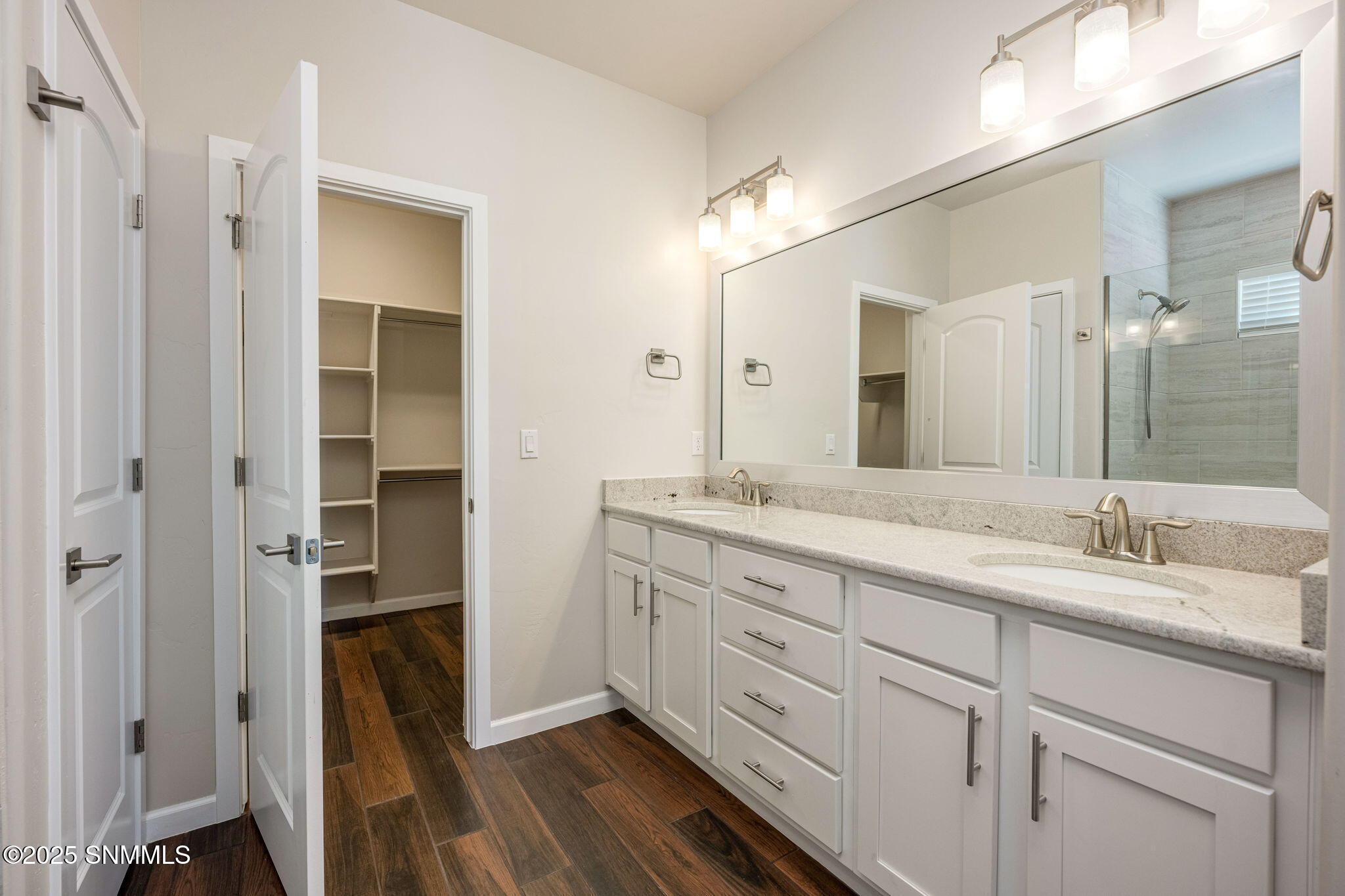 31-web-or-mls-Snappin Homes (BalticGreen