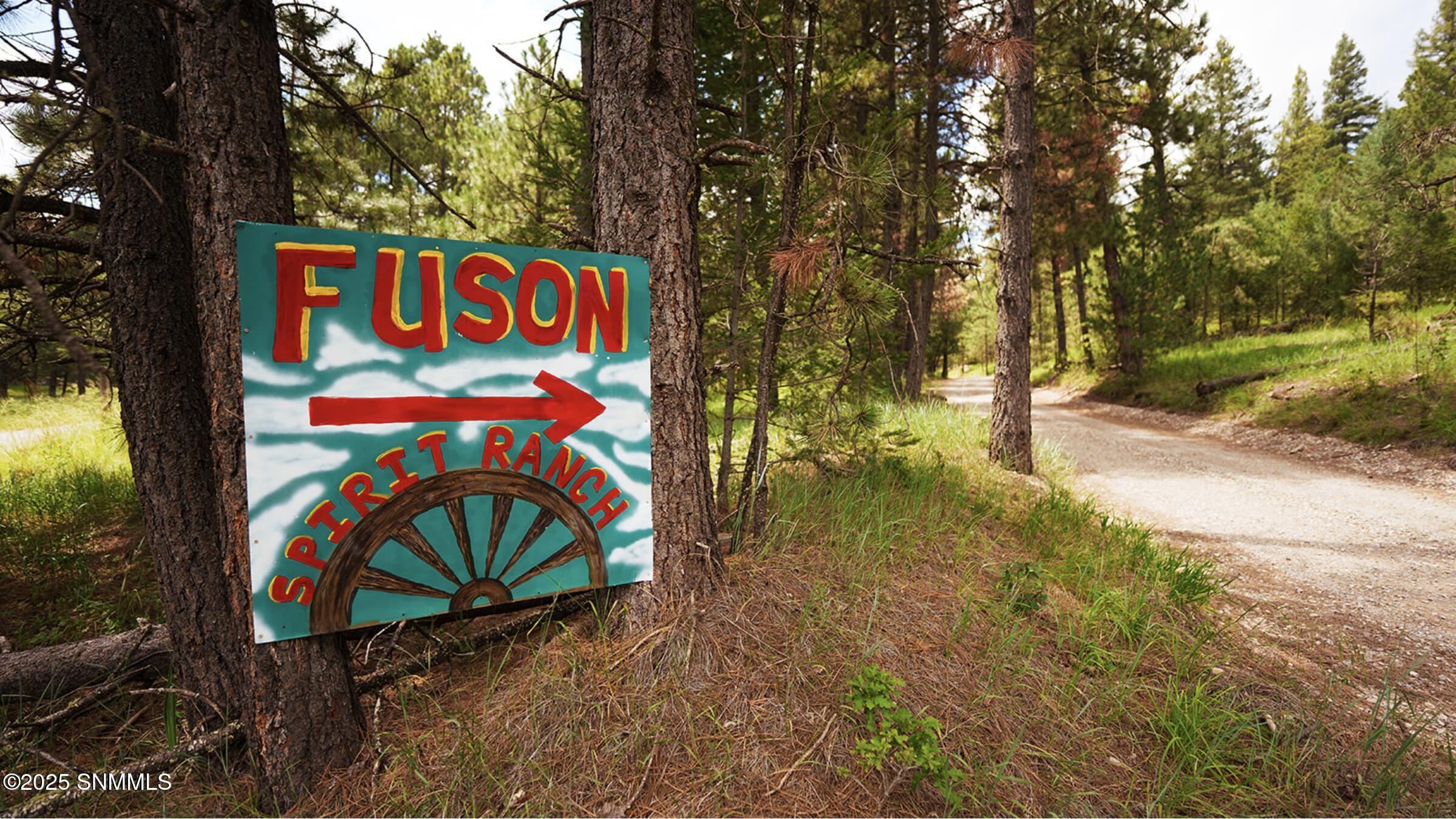 Fuson Sign