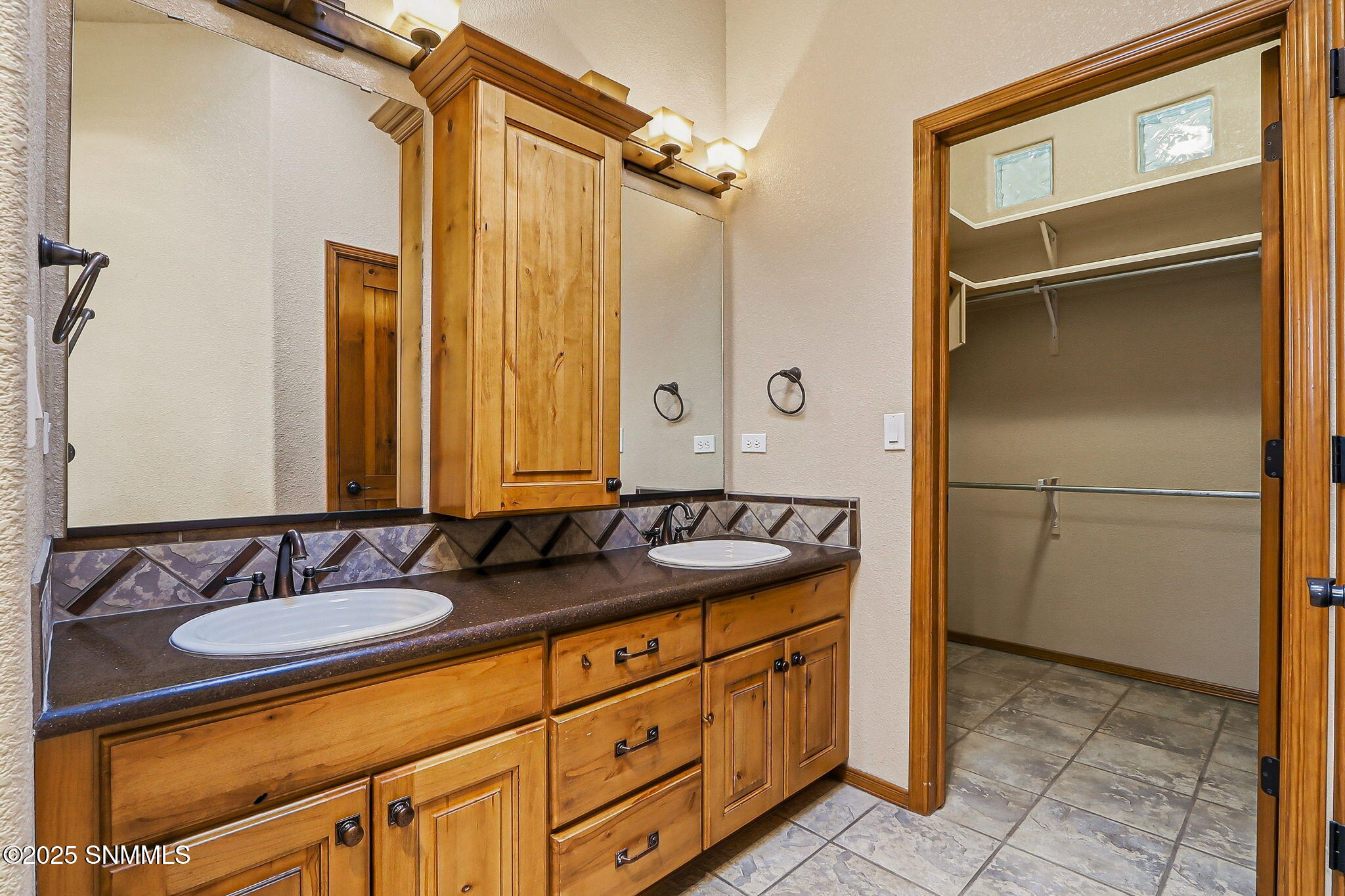 18-web-or-mls-IMG_7098