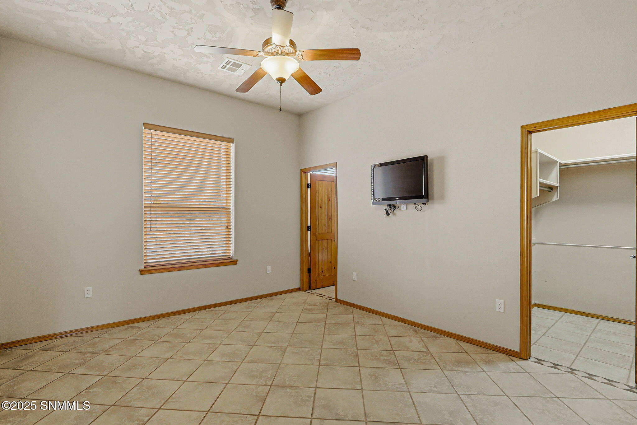 22-web-or-mls-IMG_7140