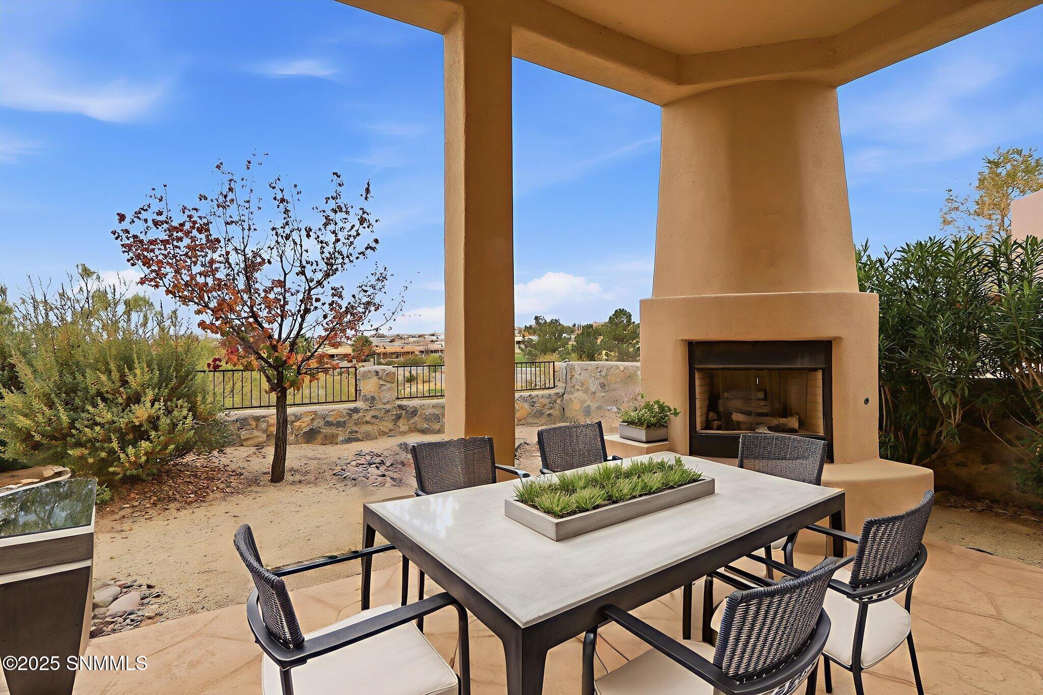 47-web-or-mls-IMG_7336 virtually staged