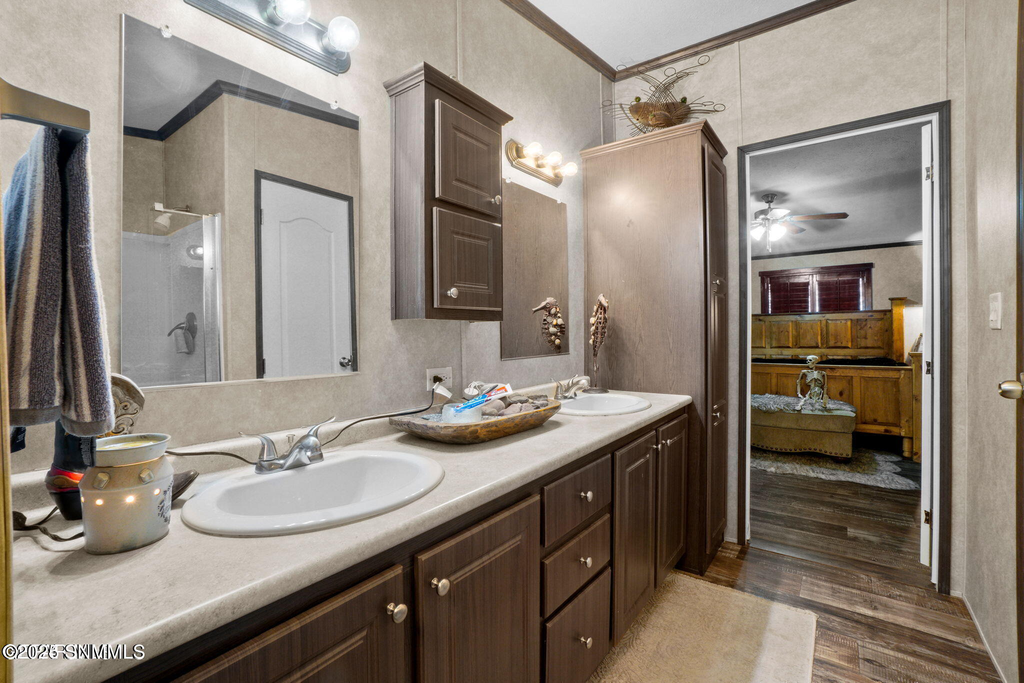 Double vanities / masterbath