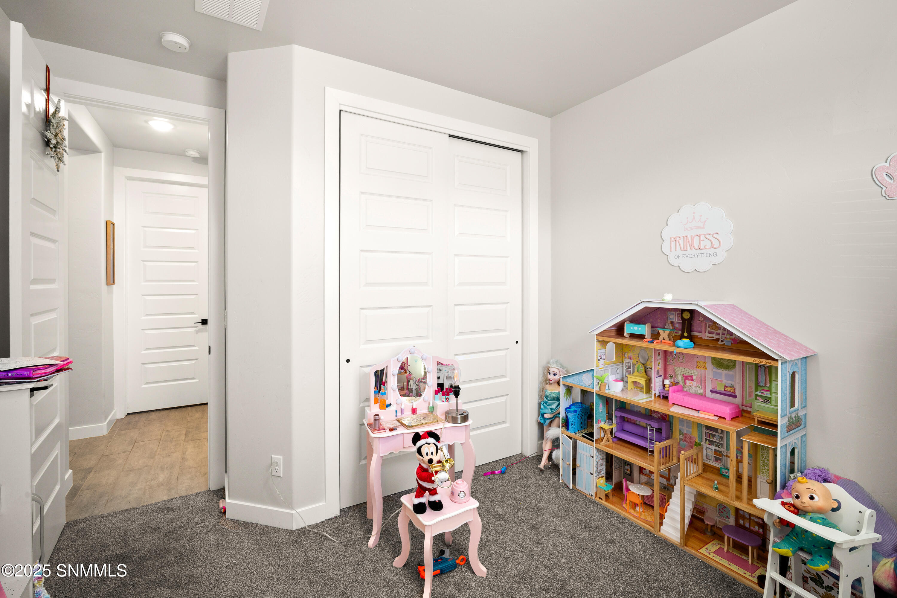 6233-Recoleta-MLS-Camera-Guy-28