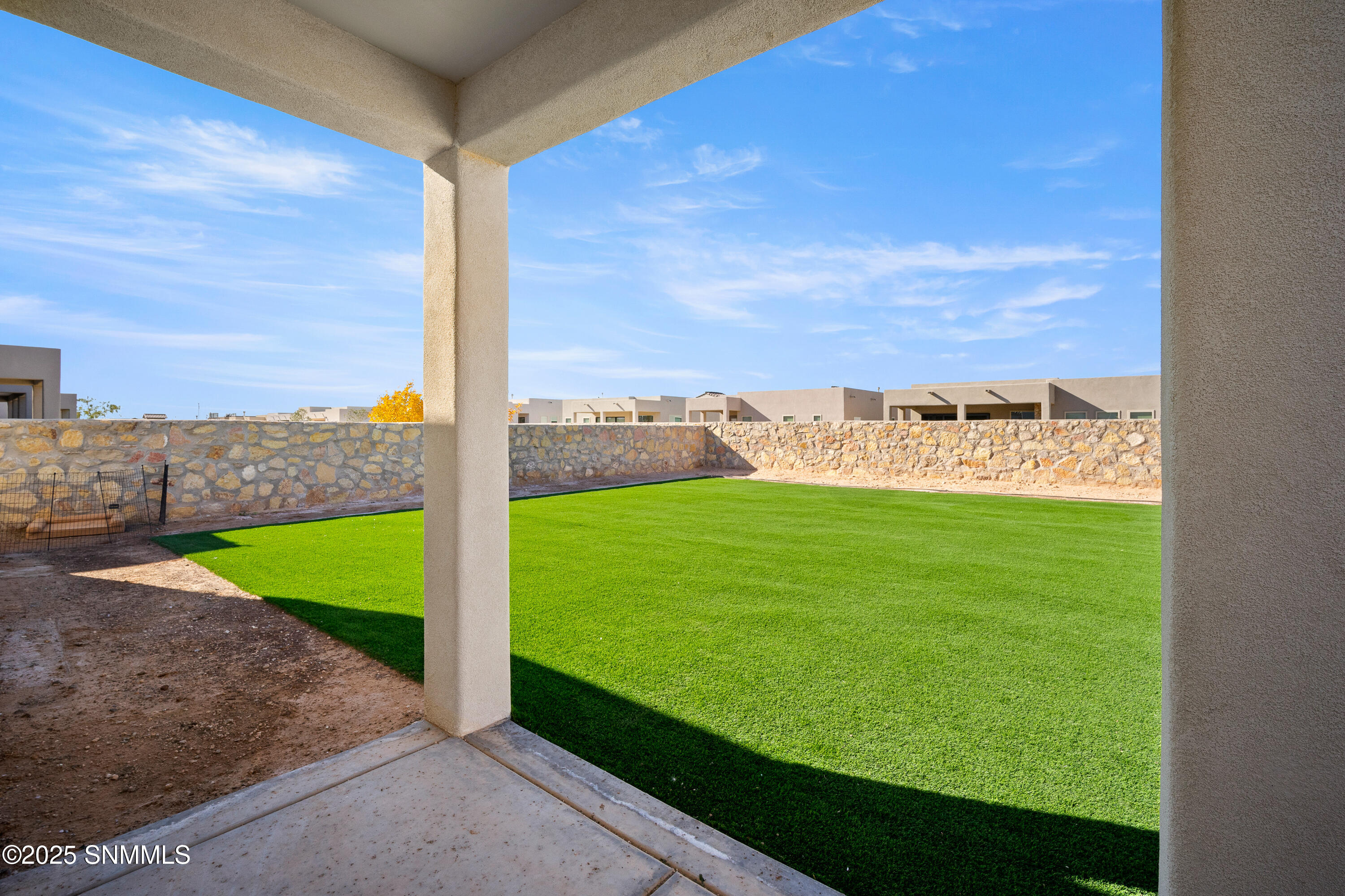 6233-Recoleta-MLS-Camera-Guy-36