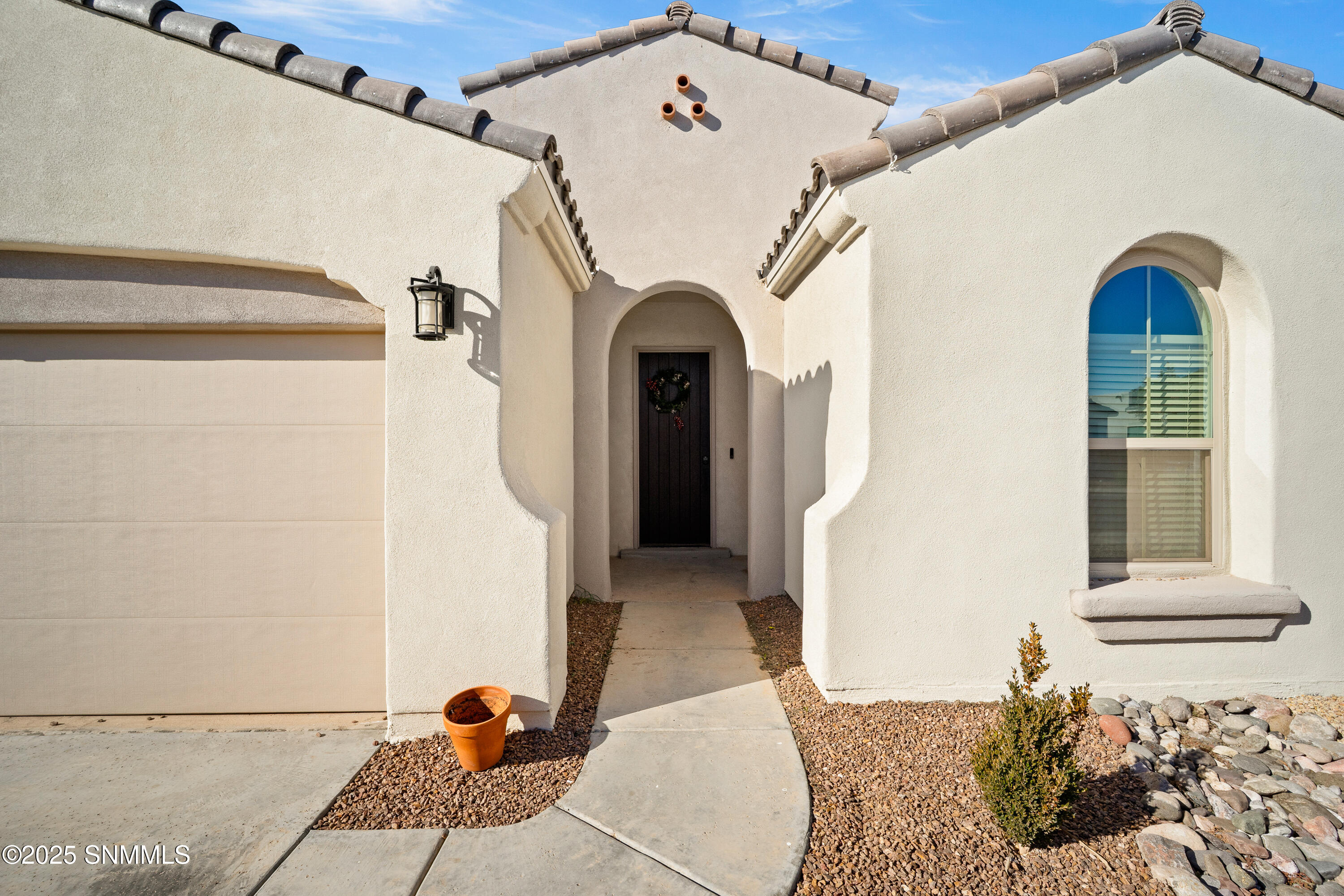 6233-Recoleta-MLS-Camera-Guy-6