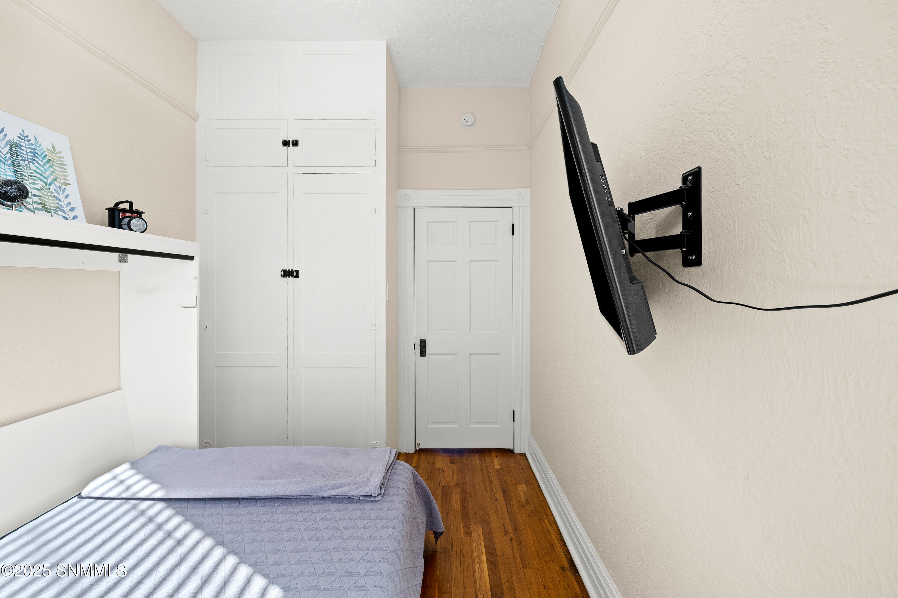 1010-Plain-St-MLS-Camera-Guy-18