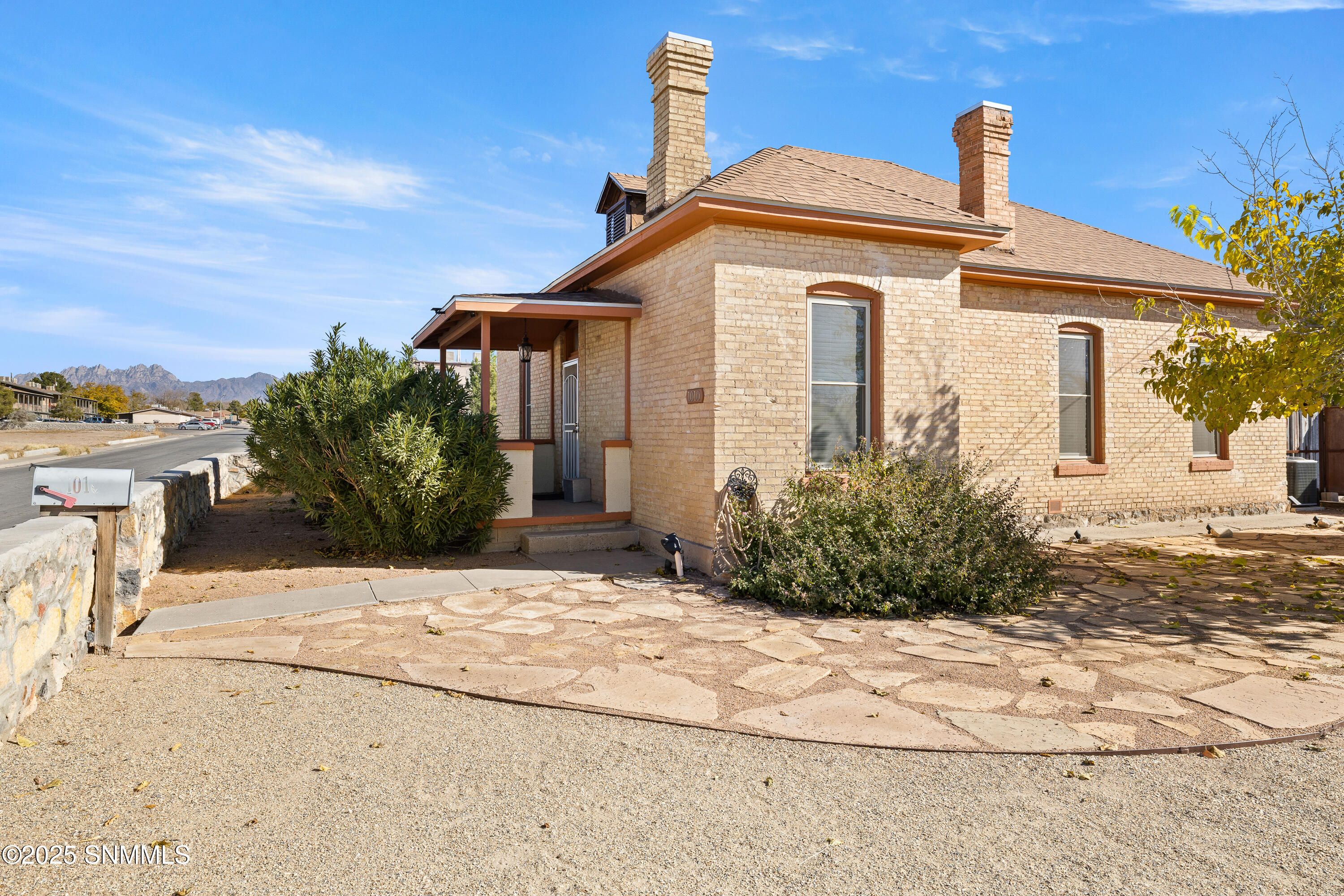 1010-Plain-St-MLS-Camera-Guy-3