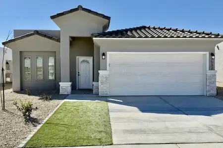 7557 Clarion Way, Las Cruces, New Mexico 88012, 3 Bedrooms Bedrooms, ,1.75 BathroomsBathrooms,Residential,For Sale,Clarion,2503858