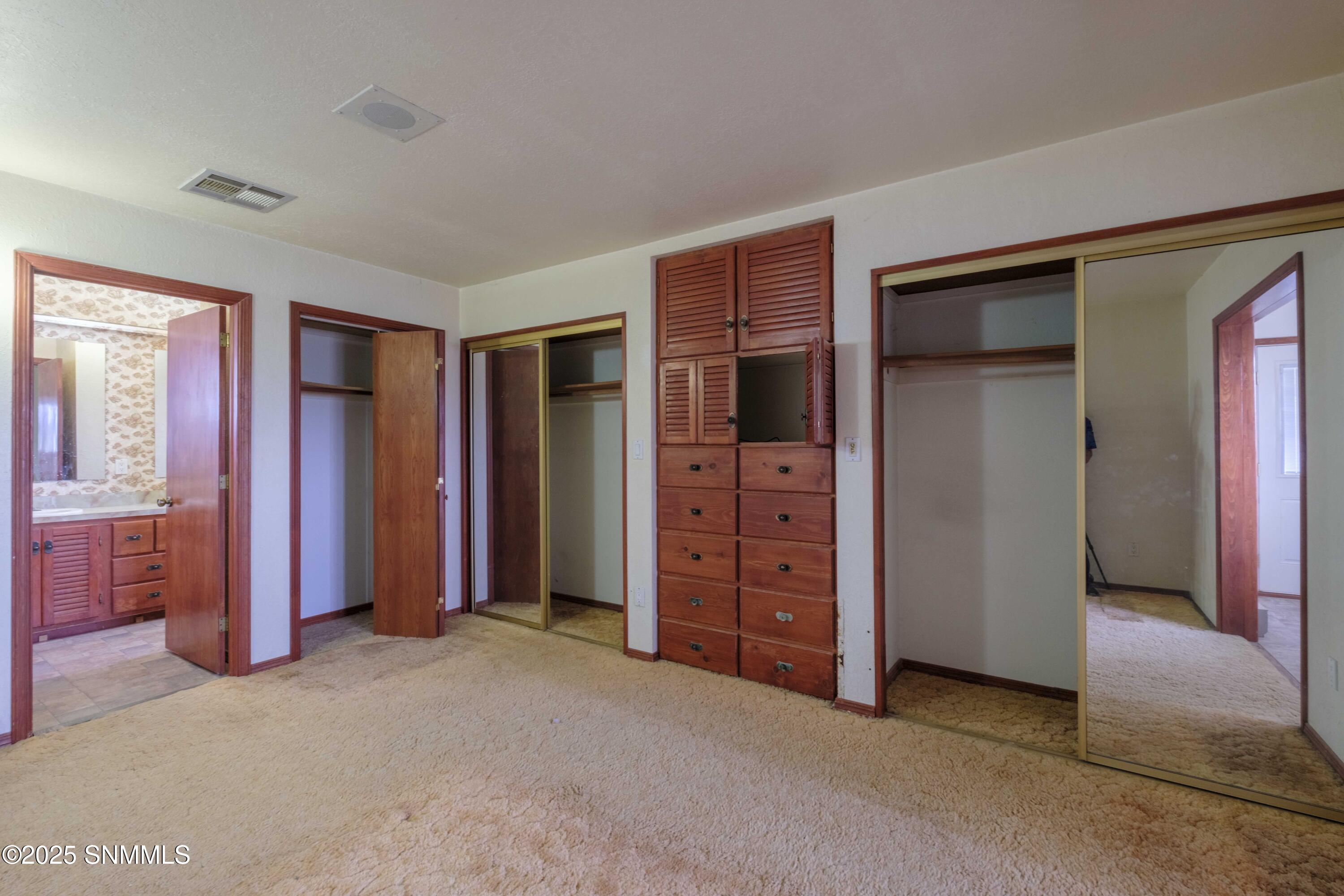 5775 Shadow Hills-25