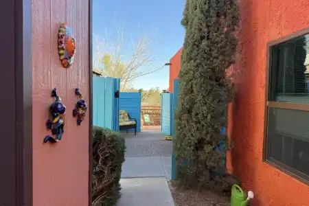 3050 Executive Hills Road, Las Cruces, New Mexico 88011, 3 Bedrooms Bedrooms, ,2 BathroomsBathrooms,Residential,For Sale,Executive Hills,2503925