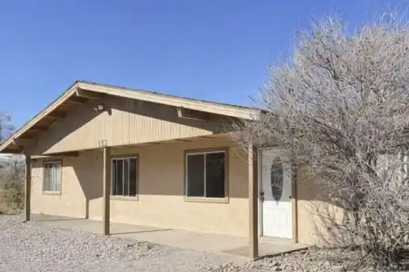 122 Riverside Drive, Truth or Consequences, New Mexico 87901, 4 Bedrooms Bedrooms, ,2.75 BathroomsBathrooms,Residential,For Sale,Riverside,2503931