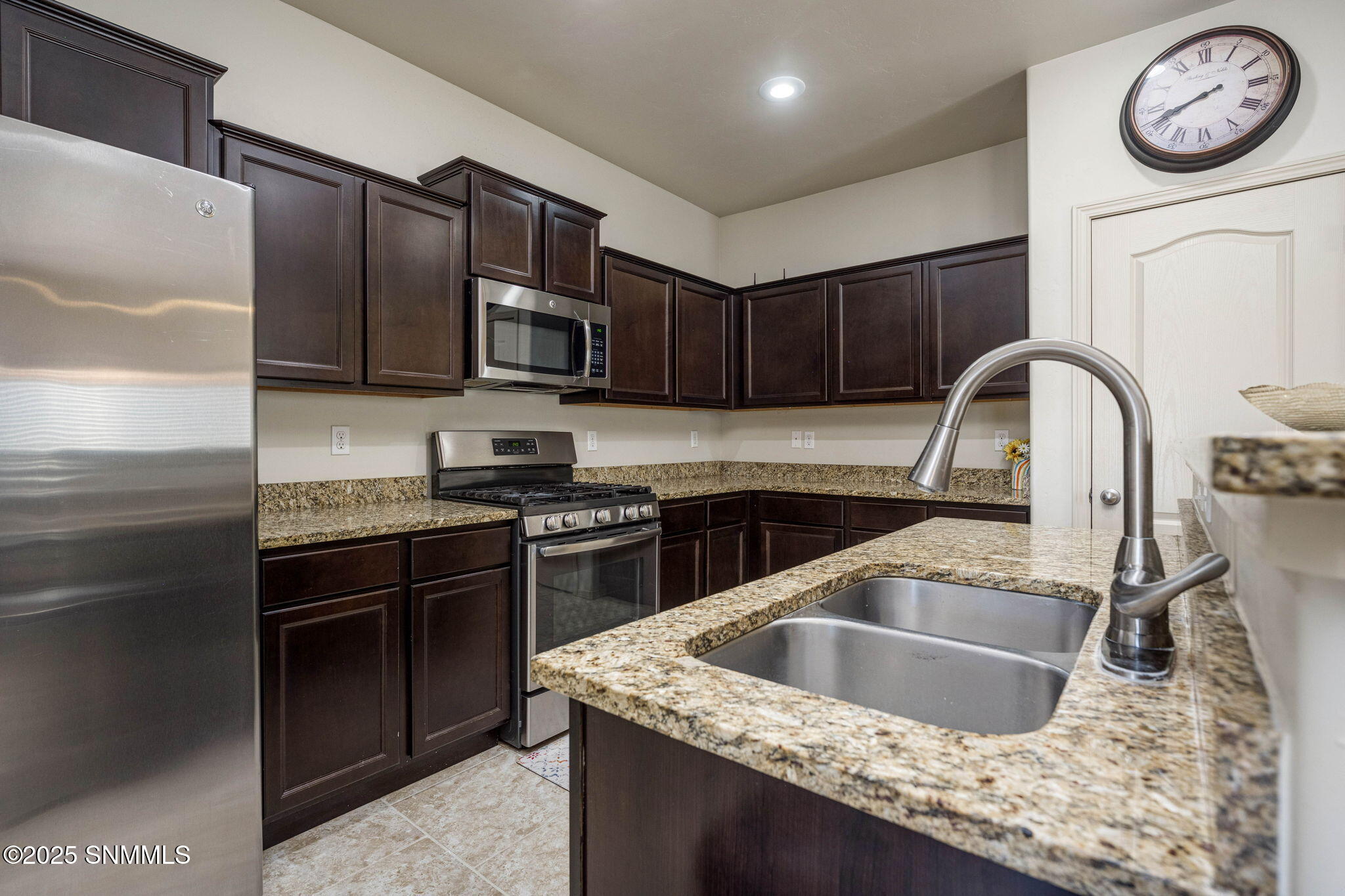 10-web-or-mls-Snappin Homes (SanElizario
