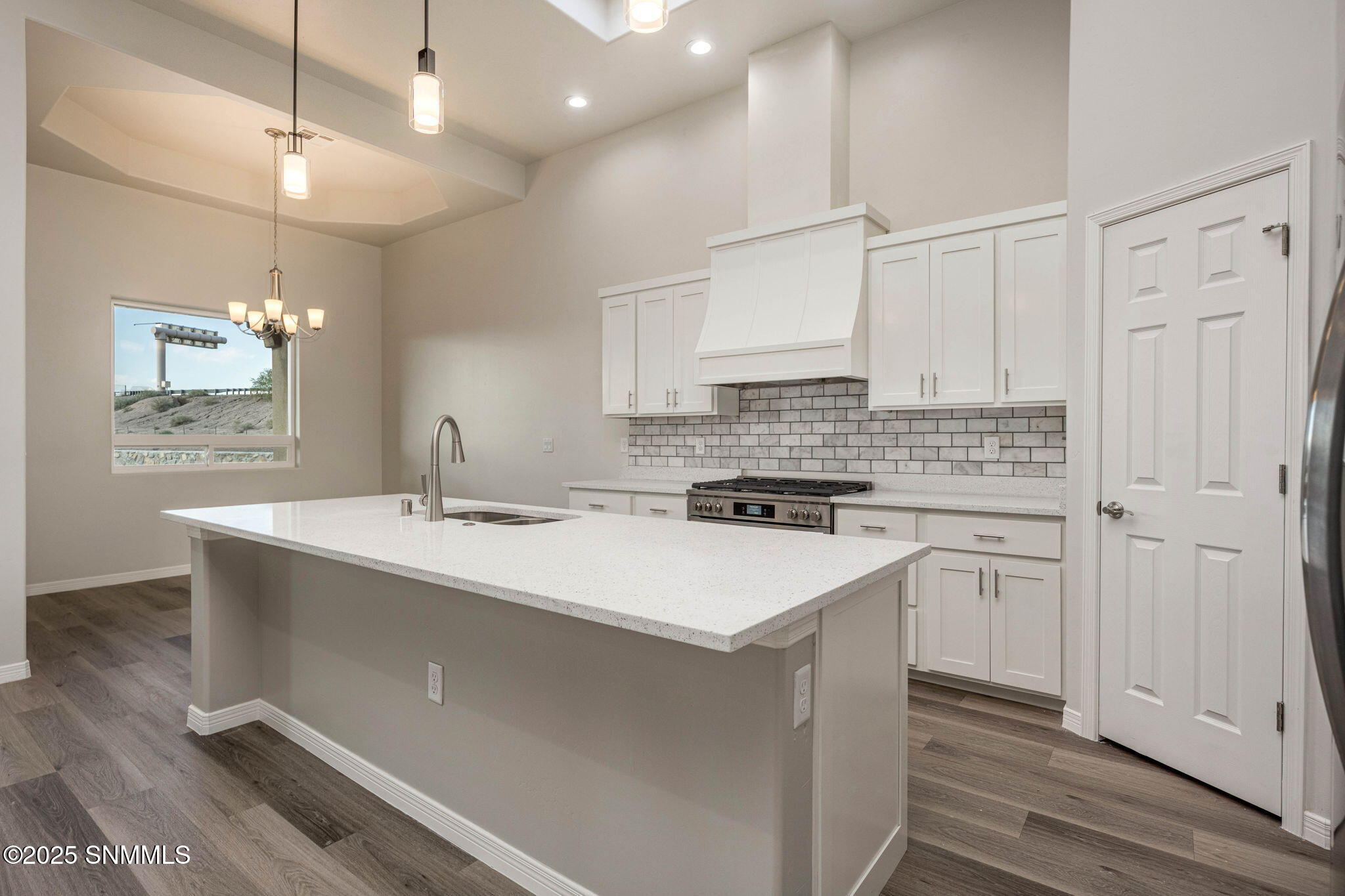 13-web-or-mls-Snappin Homes (Hendee711)-